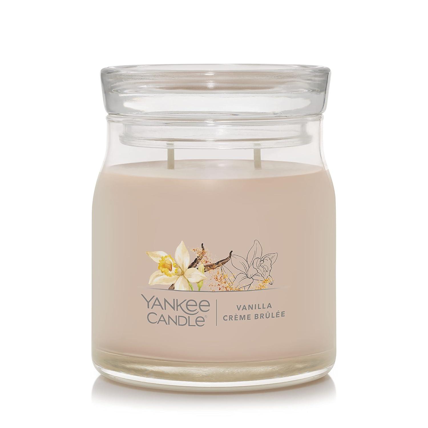 YANKEE CANDLE Signature Vanilla Crème Brulée Scented Candle