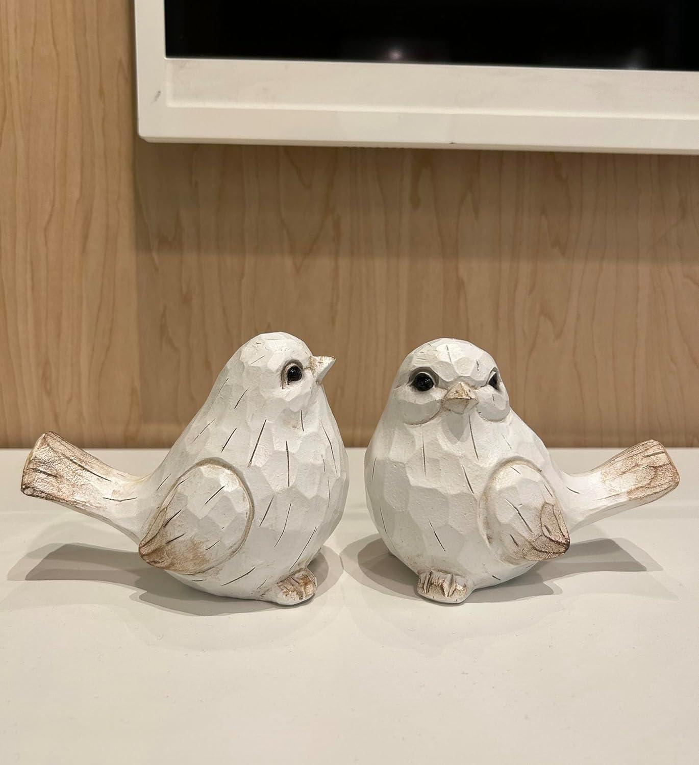 Farmhouse Bird Decor Resin Bird Figurines - Set of 2, Vintage & Modern Bird Decor Statue for Home Decor Accents, Cottage Bird Ornaments Decoration New White Carved Rustic Bird Figurine