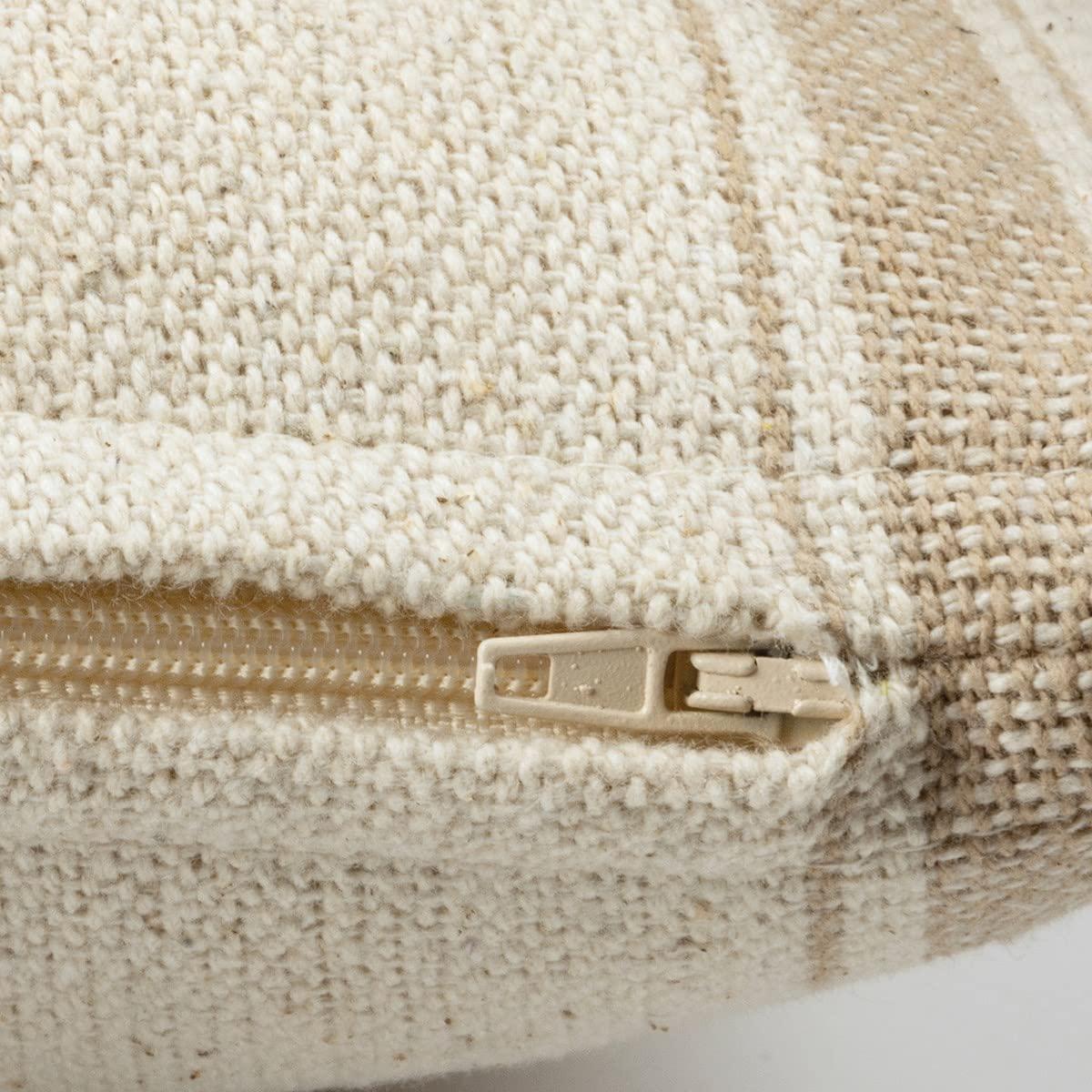 Primitives By Kathy 112074 Bee Throw Pillow, 10-inch Square