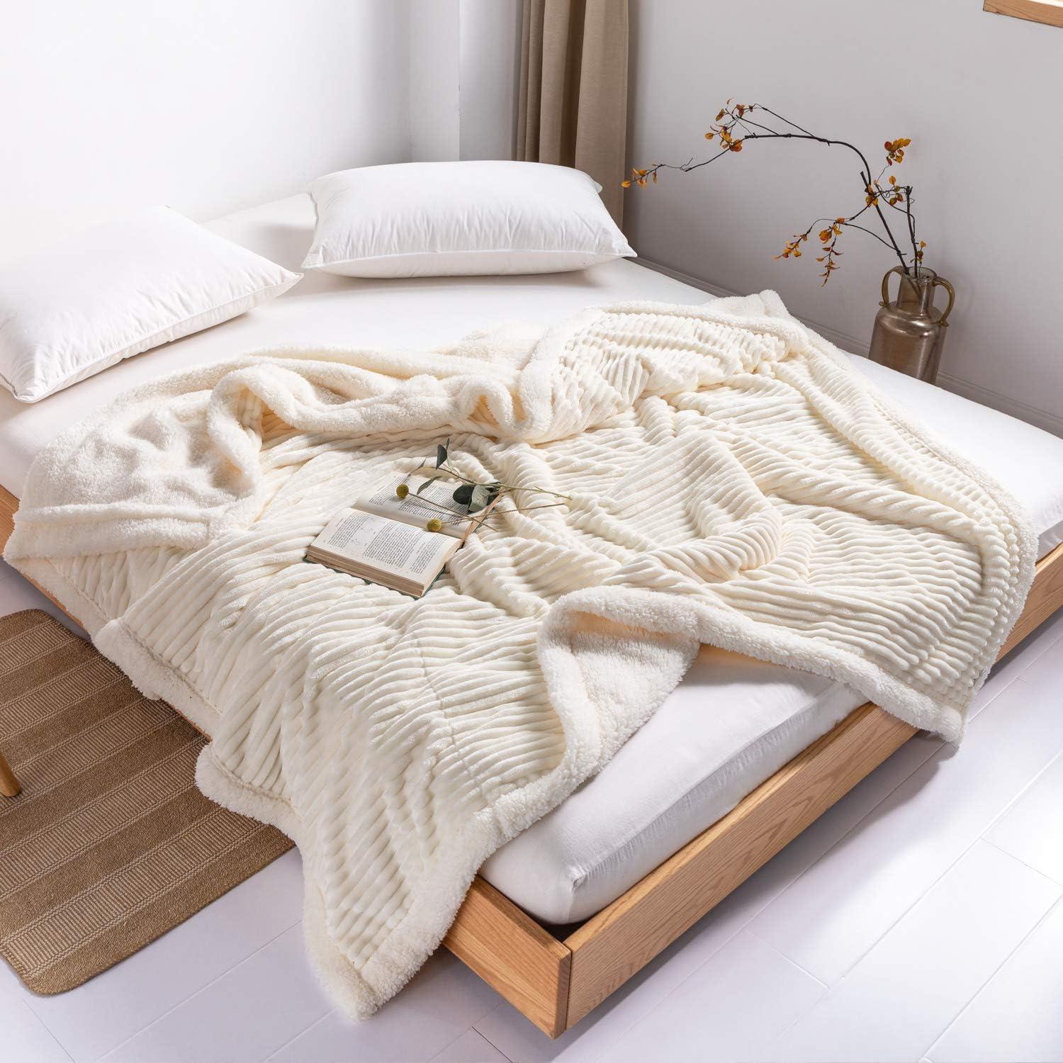DISSA Sherpa Fleece Blanket Soft Grey and White Throw Blanket Cozy Plush Blankets for Couch Sofa Bed,51"x63"