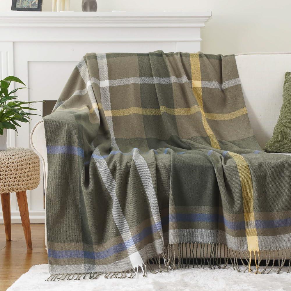 Battilo Classic Plaid Throw Blanket for Couch,Black&Beige,Buffalo Check Pattern Blanket for Picnic,50"x60"