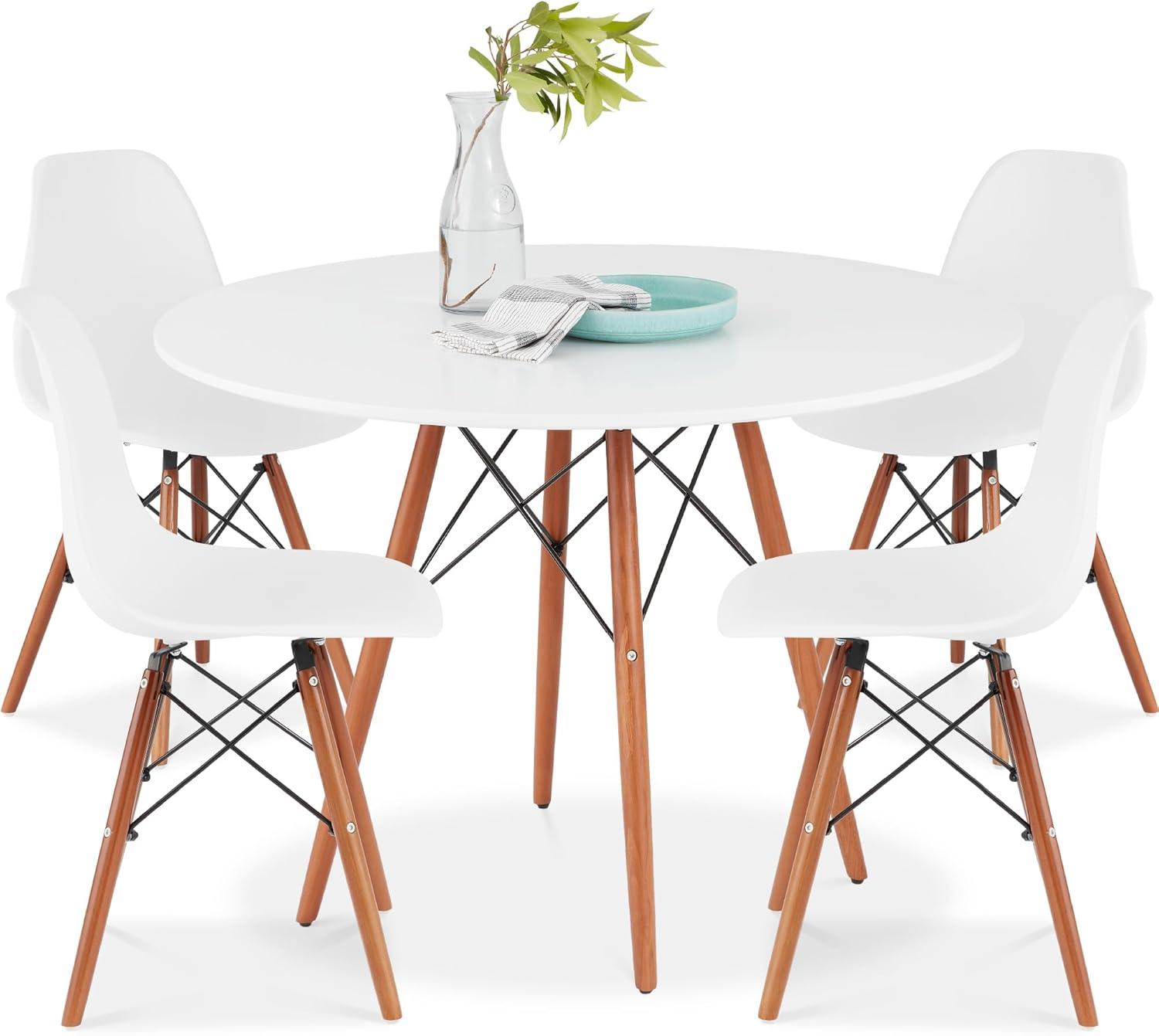 George Oliver Fechter 4 - Person Four Leg Dining Set
