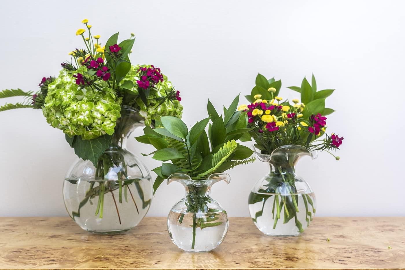 VIETRI Hibiscus Handmade Glass Table Vase