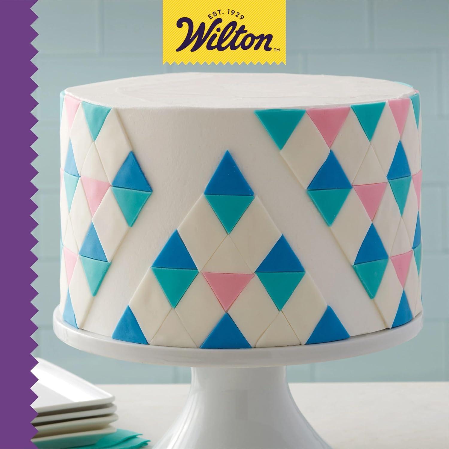 Wilton Performance Pans Aluminum 9-Inch Round Cake Pans, 2-Piece Set