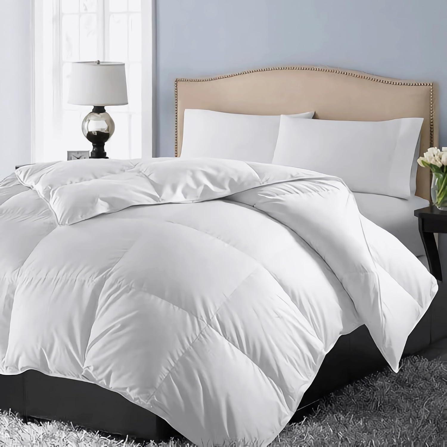 Luxurious Full/Queen White Cotton Down-Alternative Comforter