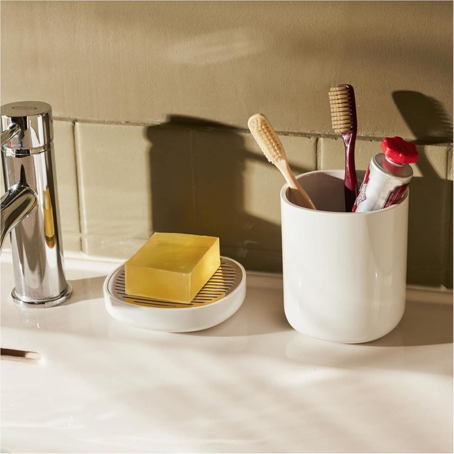 Birillo Toothbrush Holder