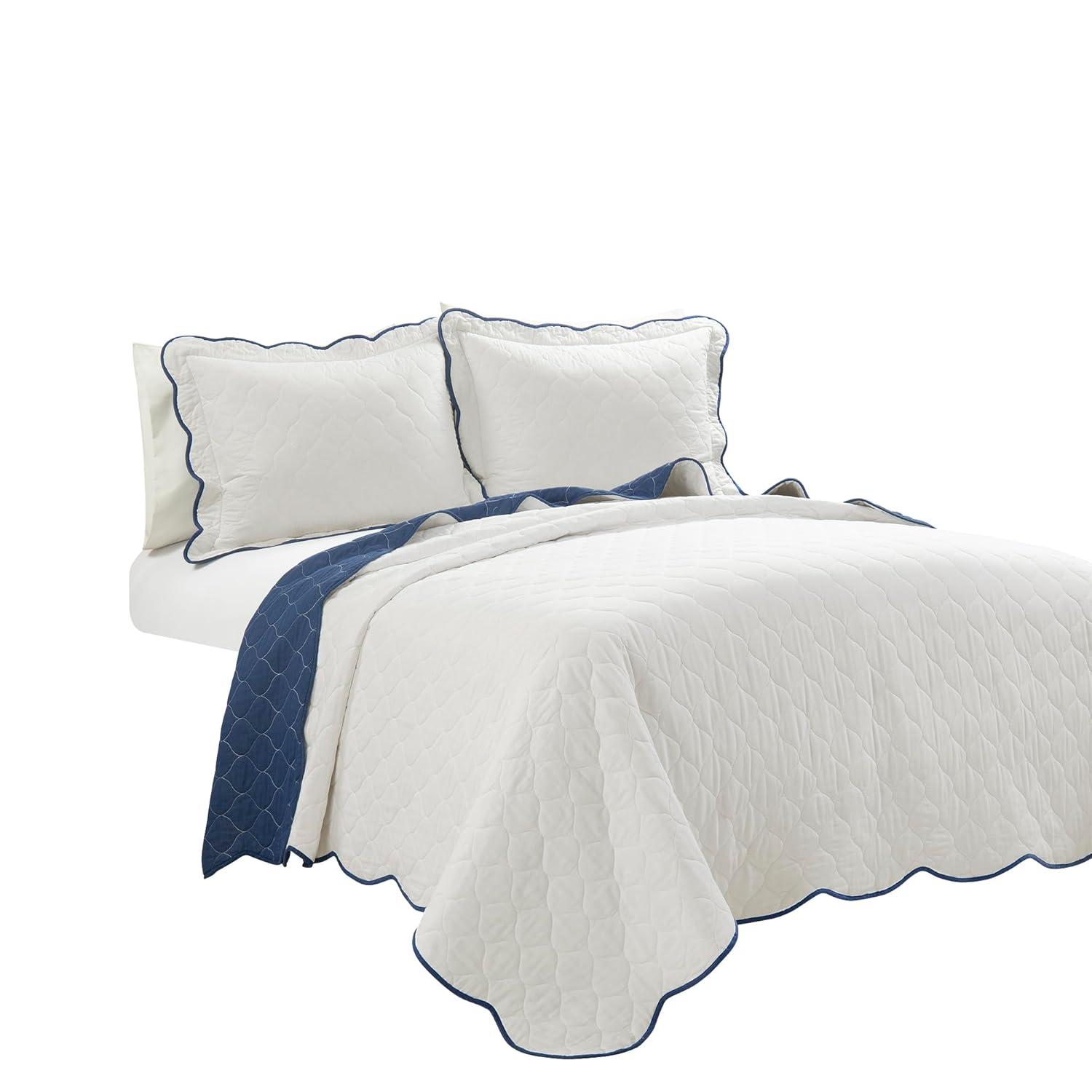 3pc King California King Coastal Chic Scallop Edge Reversible Quilt Set Navy Blue/White - Lush Décor: Lightweight Bedding Quilts