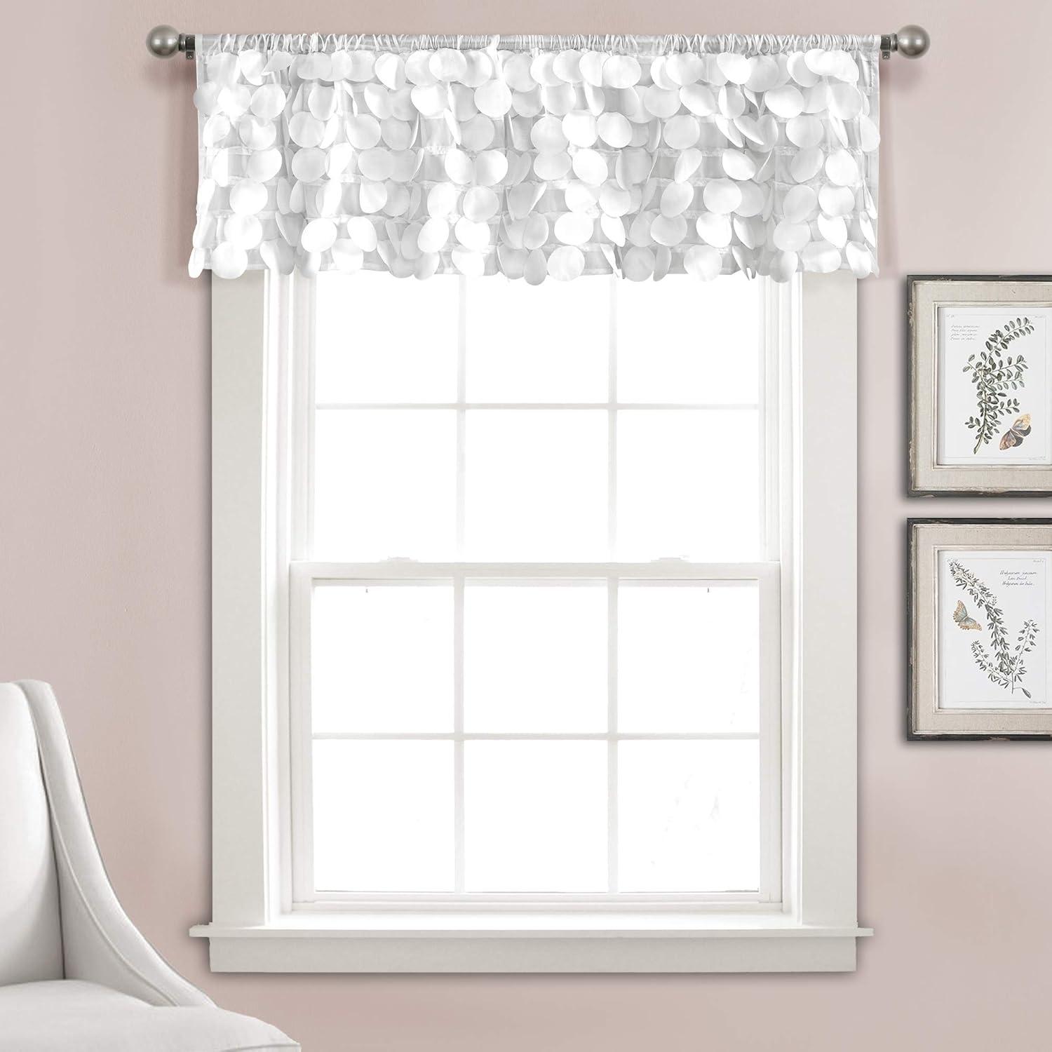 Lush Decor Gigi Scalloped Window Valance