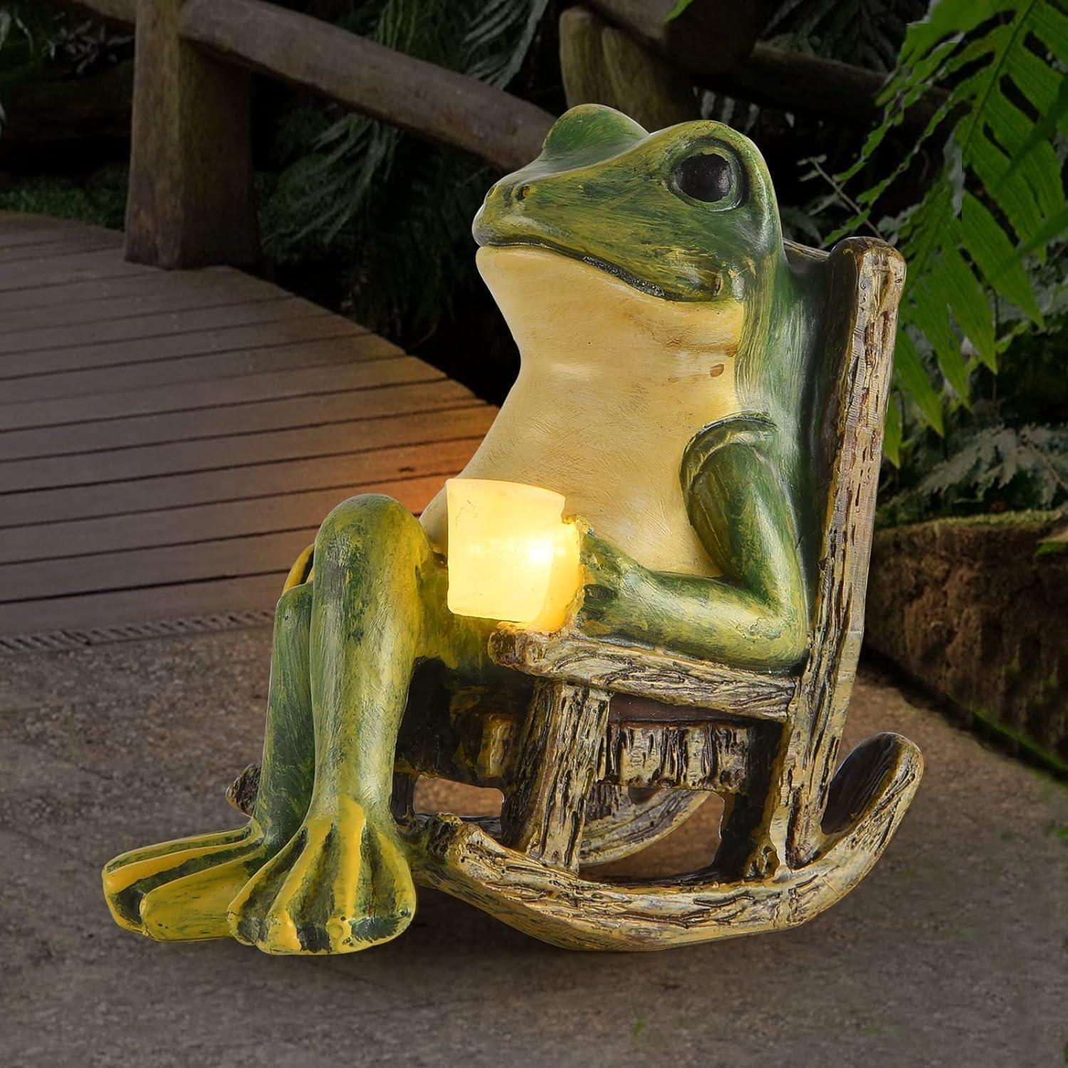 Green Frog Solar Garden Statue with LED Light