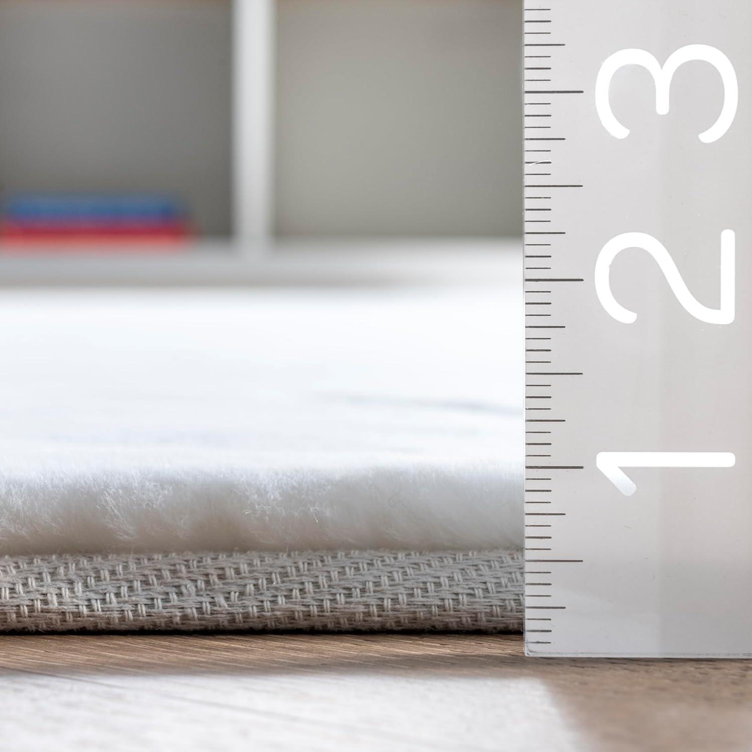 Nuloom Layne Solid 4x6 Indoor Area Rug for Living Room Bedroom Dining Room, White/Ivory