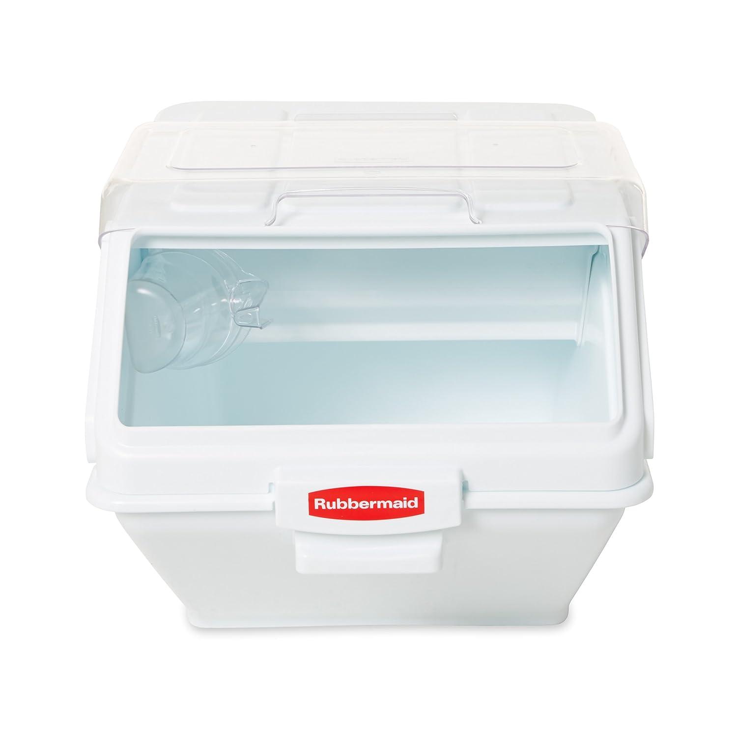 Rubbermaid FG9G5800 200 Cup Safety Storage Bin w/ 2 Cup Scoop