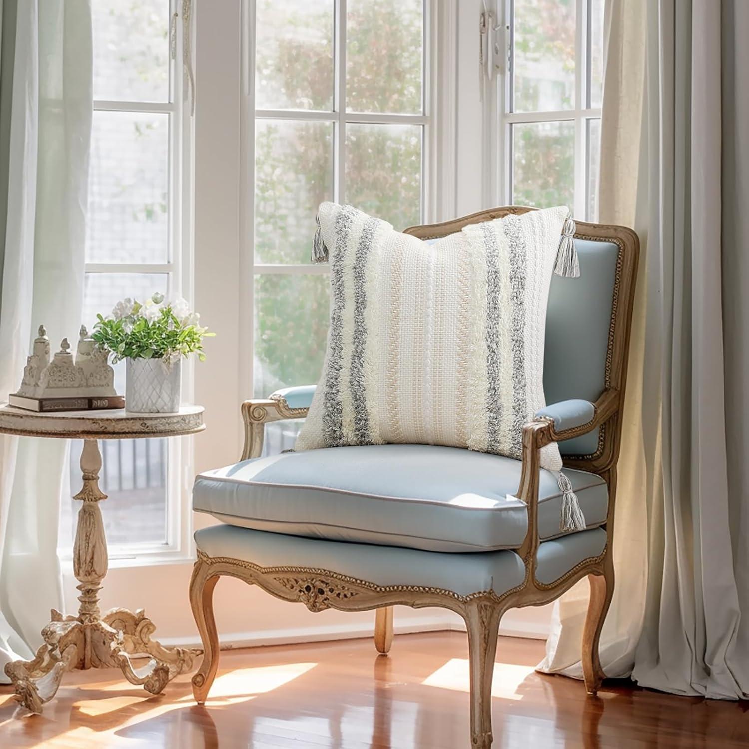 decorUhome 2 Pack Boho Decorative Throw Pillow Covers Tufted Woven with Tassel Series Pillow Case, 18x18, Light Grey