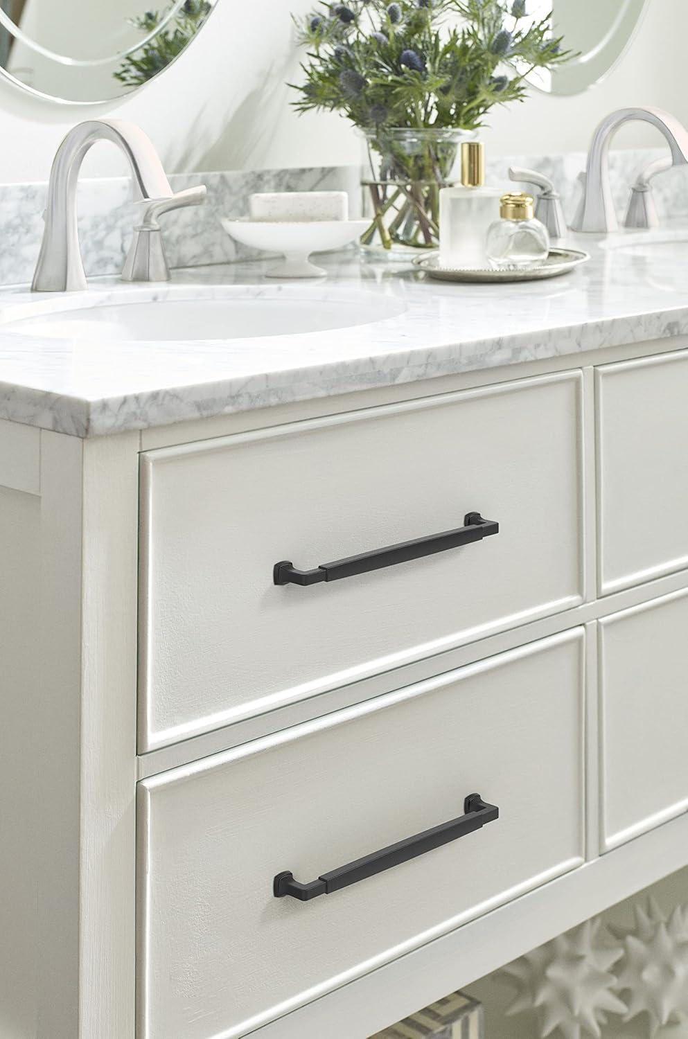 Stature Bar Pull