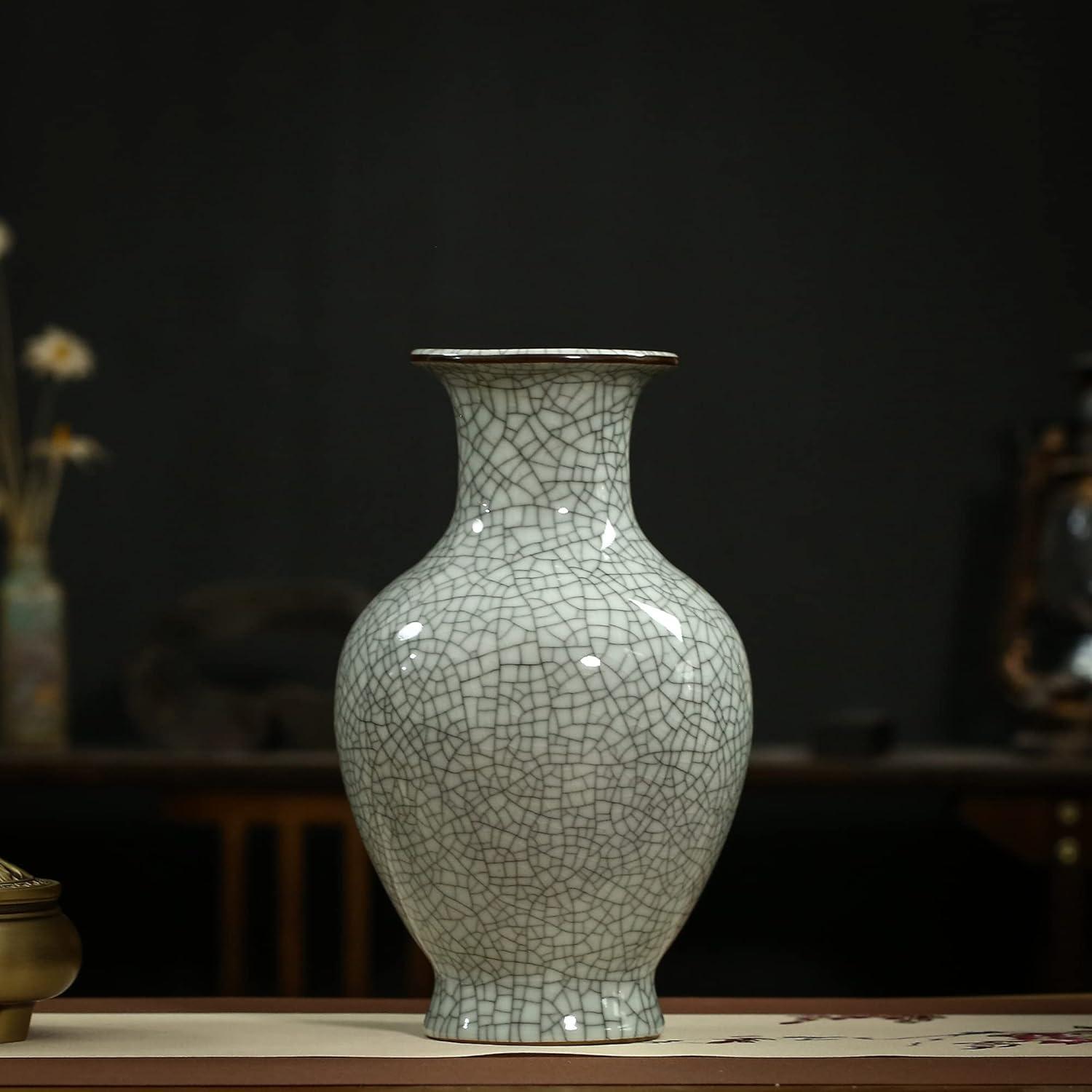 Green Ceramic Vase for Home Decor, Rustic Oriental Vases, Glazed Decorative Farmhouse Vase for Mantel, Table, Bookshelf, Living Room Decoration(Green)