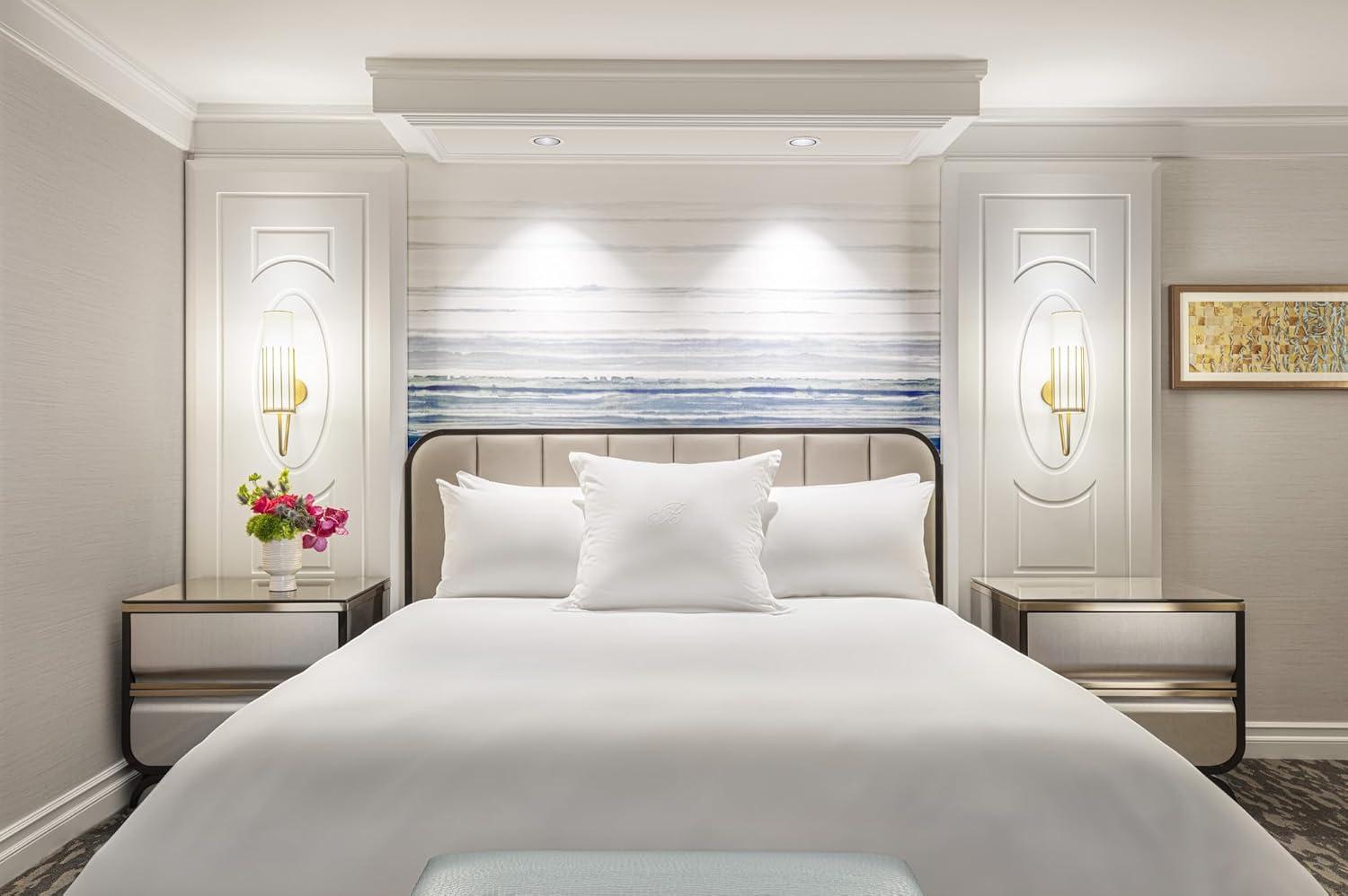 MGM Down Alternative Pillow - Luxury Hotel Bedding - Medium Firm Comfort - King