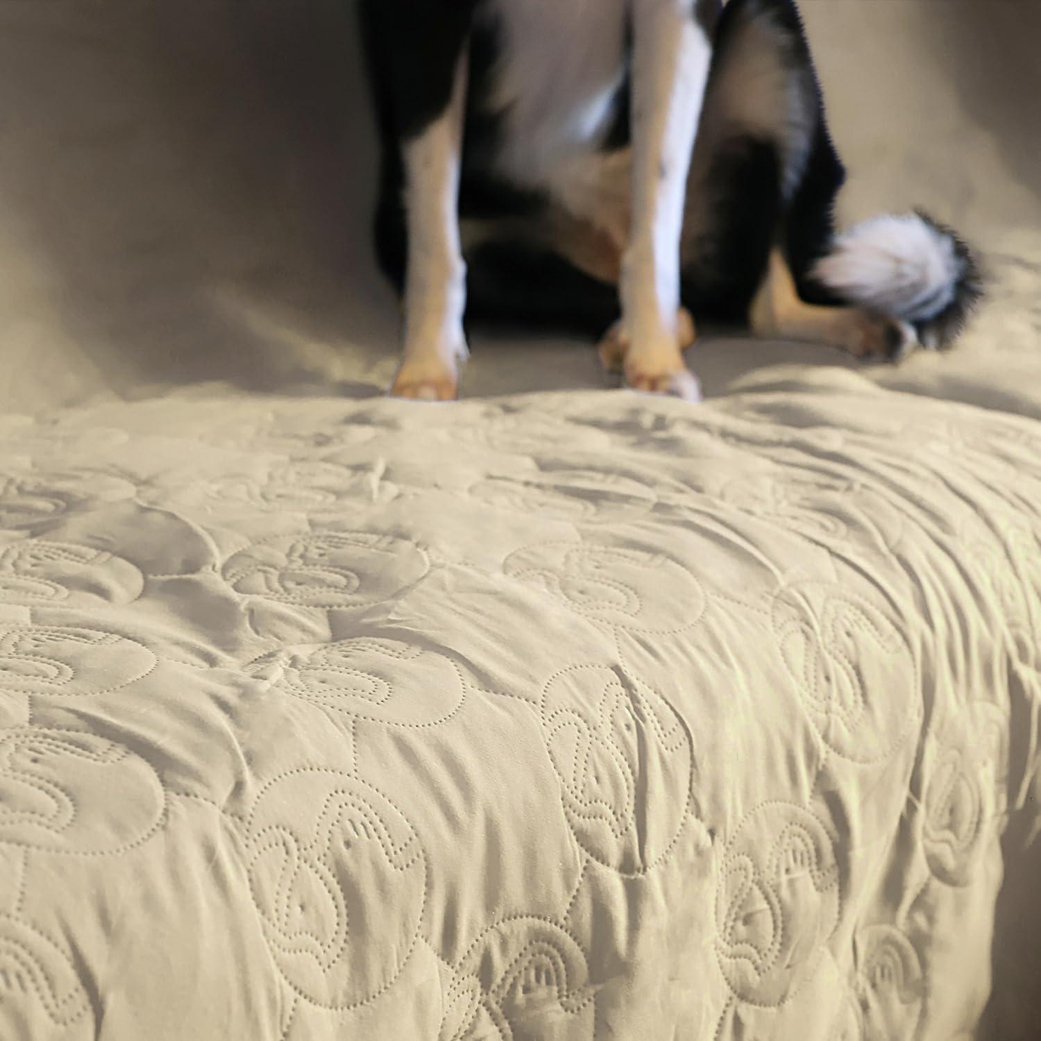 Kritter Planet Waterproof Dog Blanket for Couch, Washable Pet Couch Cover, Non-slip Bed Sofa Furniture Protector Mat for Dogs Cats