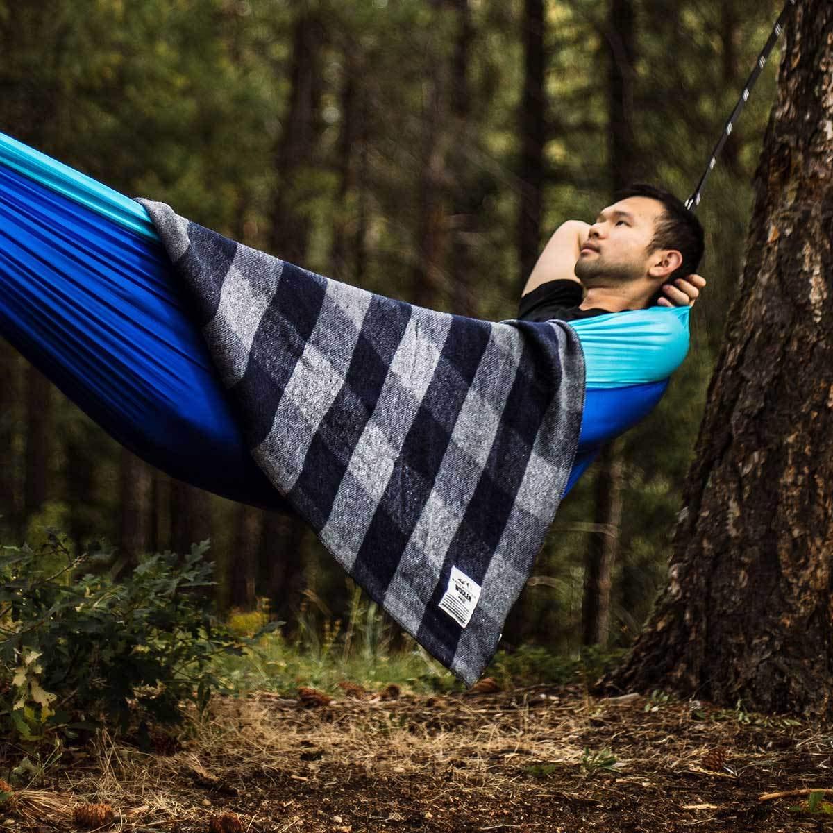 Minus33 Merino Wool M33 - Camp Throw Blanket White Mountain Woolen Gray and Blue Plaid