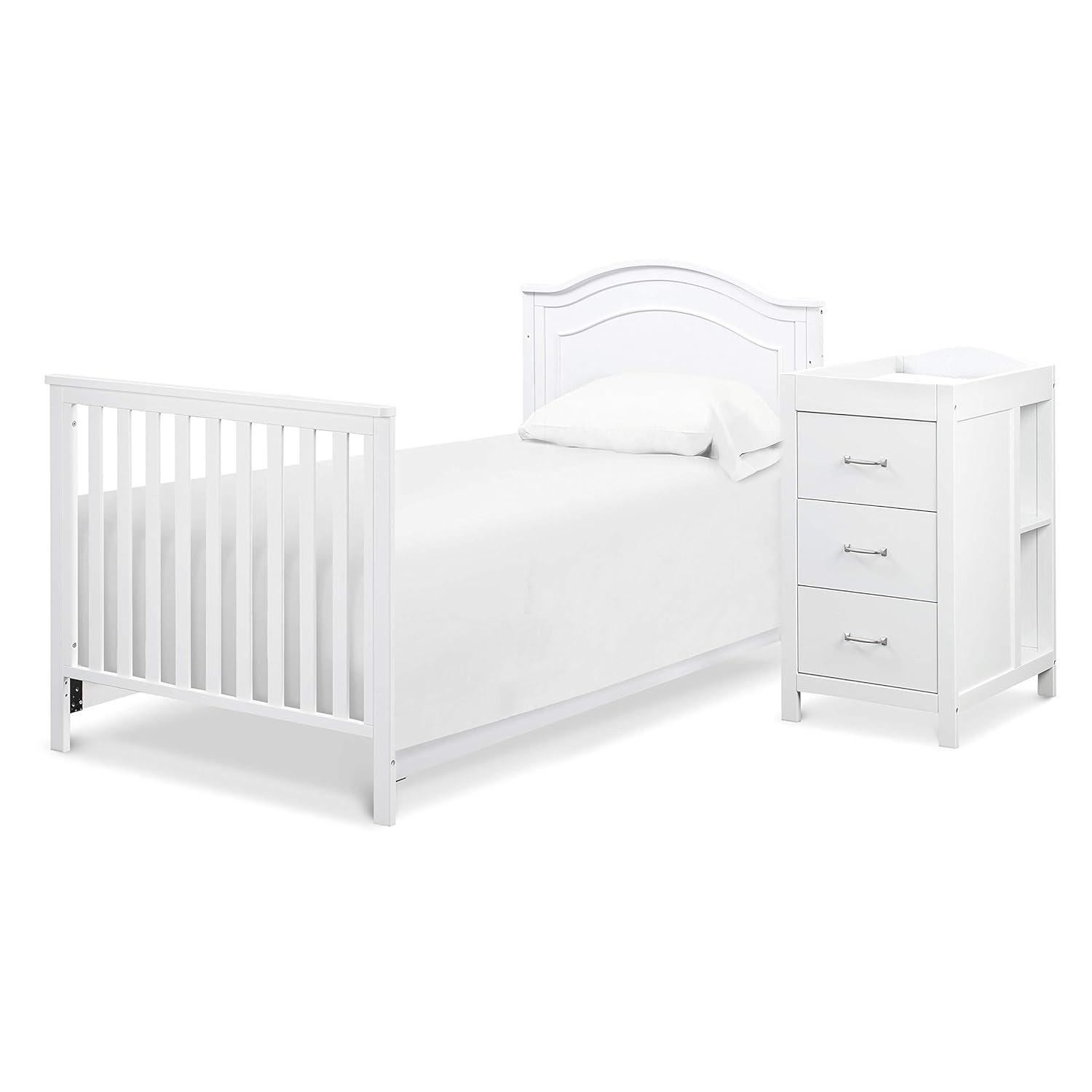 DaVinci Charlie 4-in-1 Convertible Mini Crib & Changer