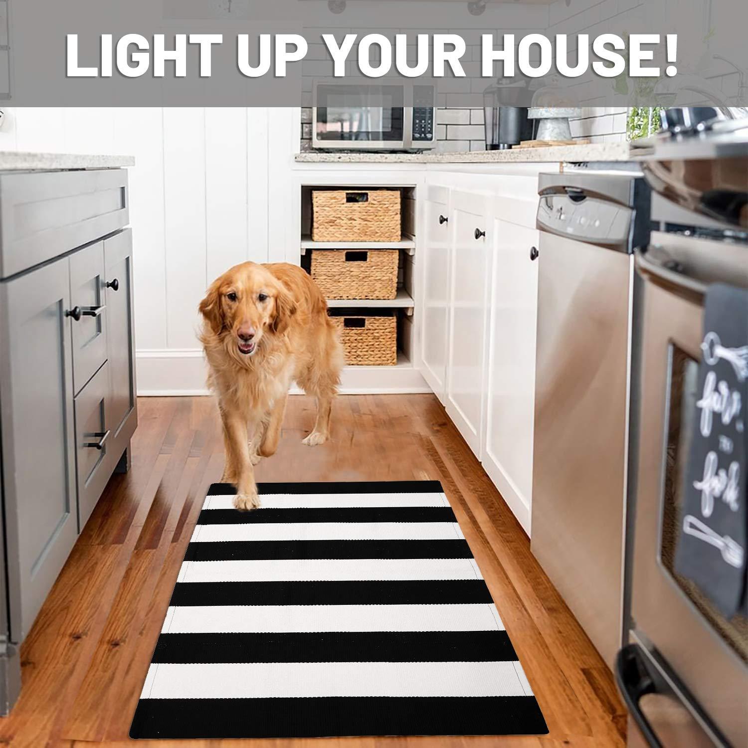 IOHOUZE Navy and White Striped Rug 2'x3' Front Door Rugs, Small Washable Area Rug for Front Porch, Spring Summer Doormats Outdoor Indoor, Cotton Rugs for Entryway Porch Entrance
