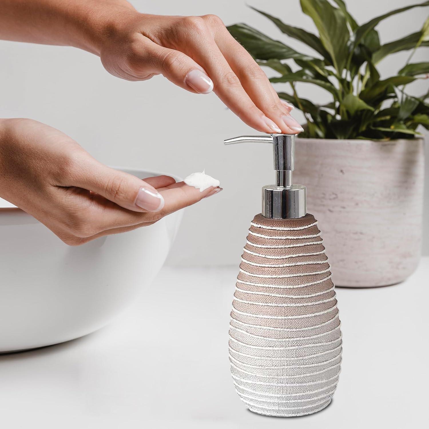 Willa Arlo™ Interiors Seidman Bathroom Accessory Set