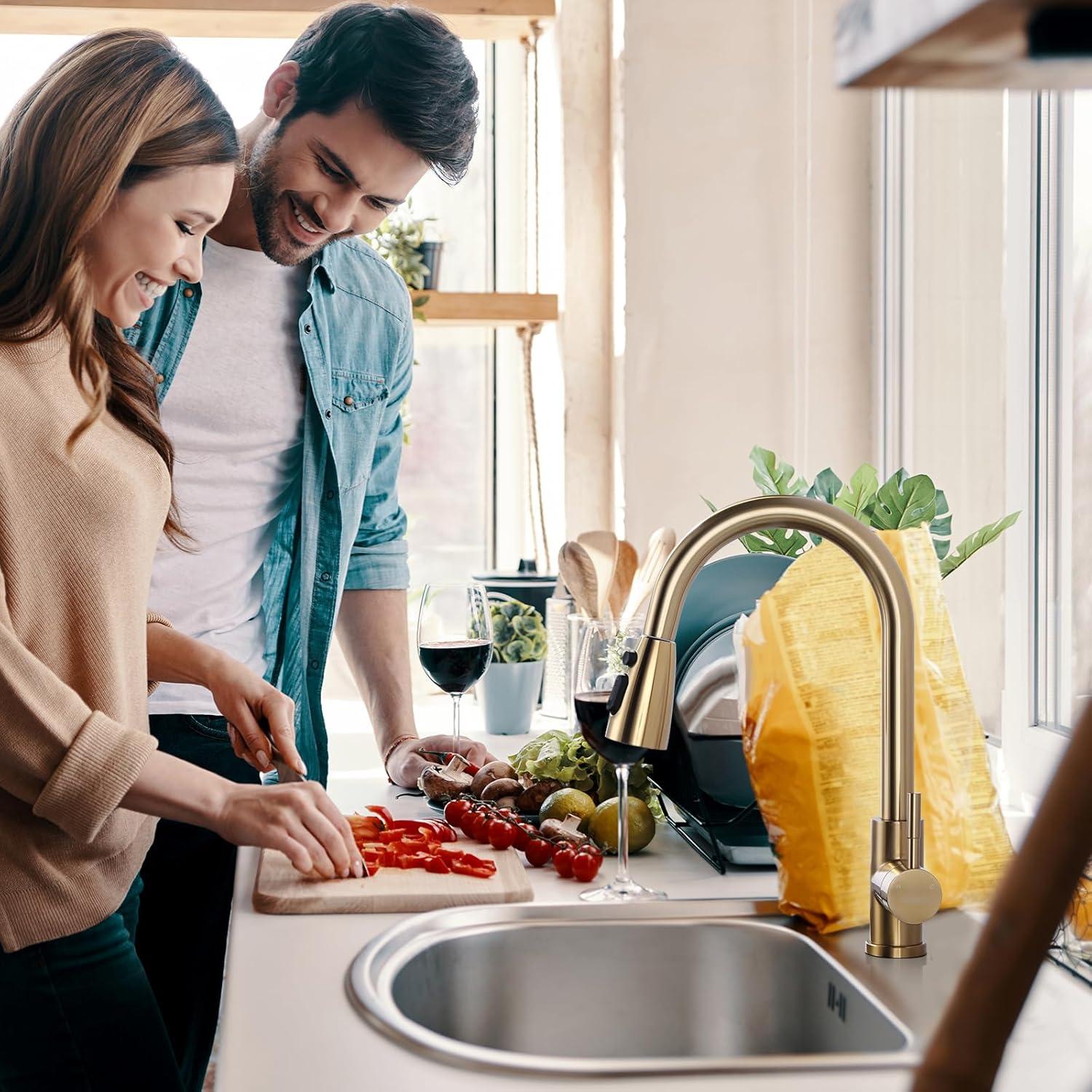 GAGALIFE Single Handle Pull Down Sprayer Kitchen Faucet High Arc Stainless Steel Faucet with 3-Function Sprayer JJL-CL-PT-SDP-G