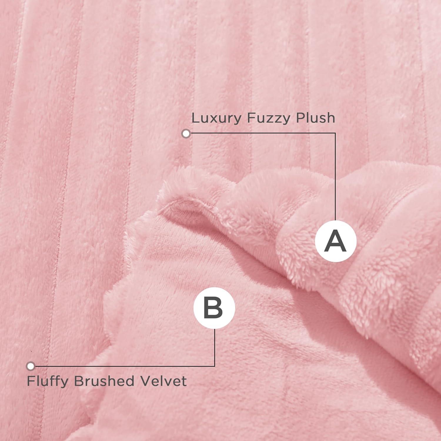 Andency Fluffy Queen Comforter Set, Super Soft White Comforters Queen Size, Winter Warm Fleece Faux Fur Bedding Set, Luxury Plush Fuzzy Bed Set 3 Pieces (1 Shaggy Comforter, 2 Pillowcases)