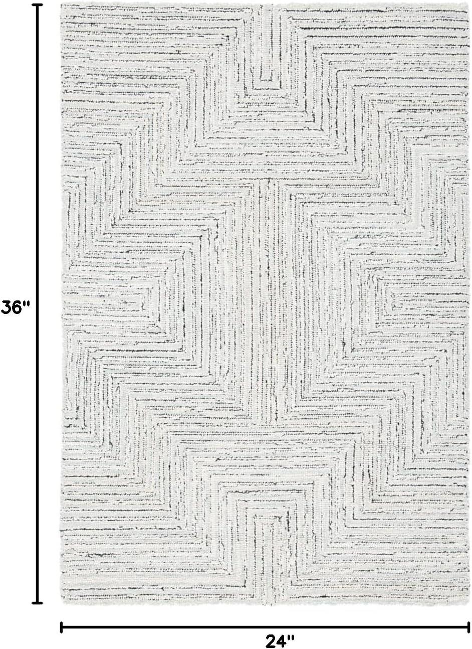 Elegant Gray Wool Hand-Tufted Accent Rug 36" x 24"