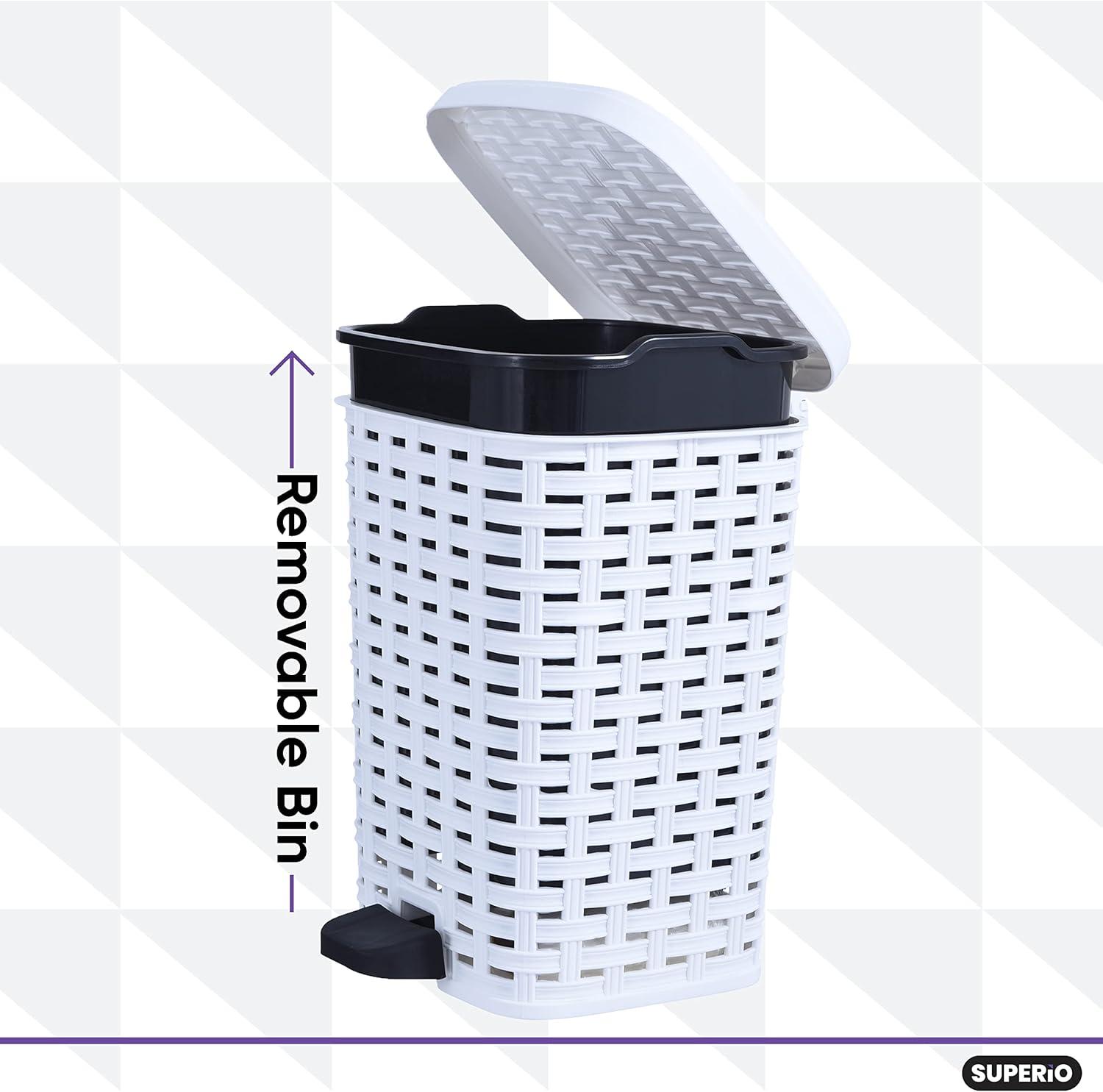 Wicker Rattan 1.6 Gallon Step On Trash Can