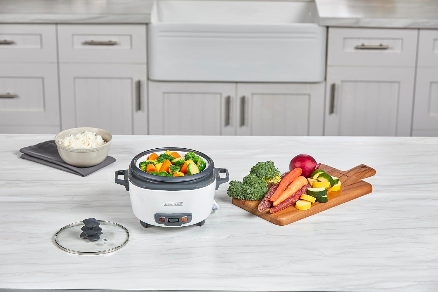 BLACK+DECKER 6-Cup Rice Cooker, RC506, 3-cup Uncooked Rice, Steaming Basket, Removable Non-Stick Bowl, One Touch