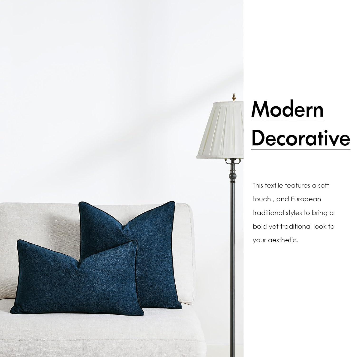 PAVILIA Set of 2 Throw Pillow Covers, Decorative Velvet Square Cushion Cases for Bed Sofa Couch Bedroom Living Room, Navy Blue/20 x 20