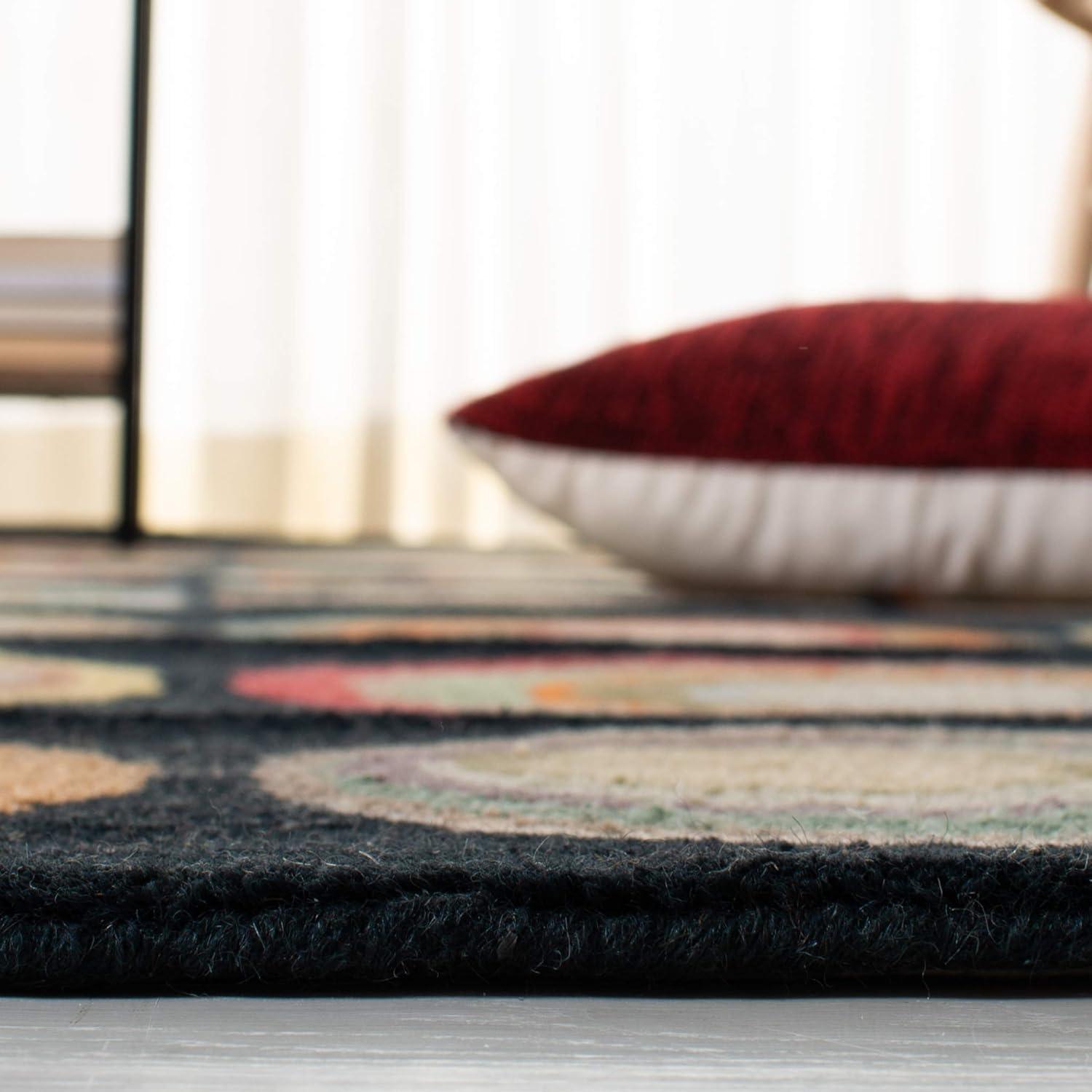 Soho SOH921 Hand Tufted Indoor Accent Rug - Black/Multi - 2'x3' - Safavieh.