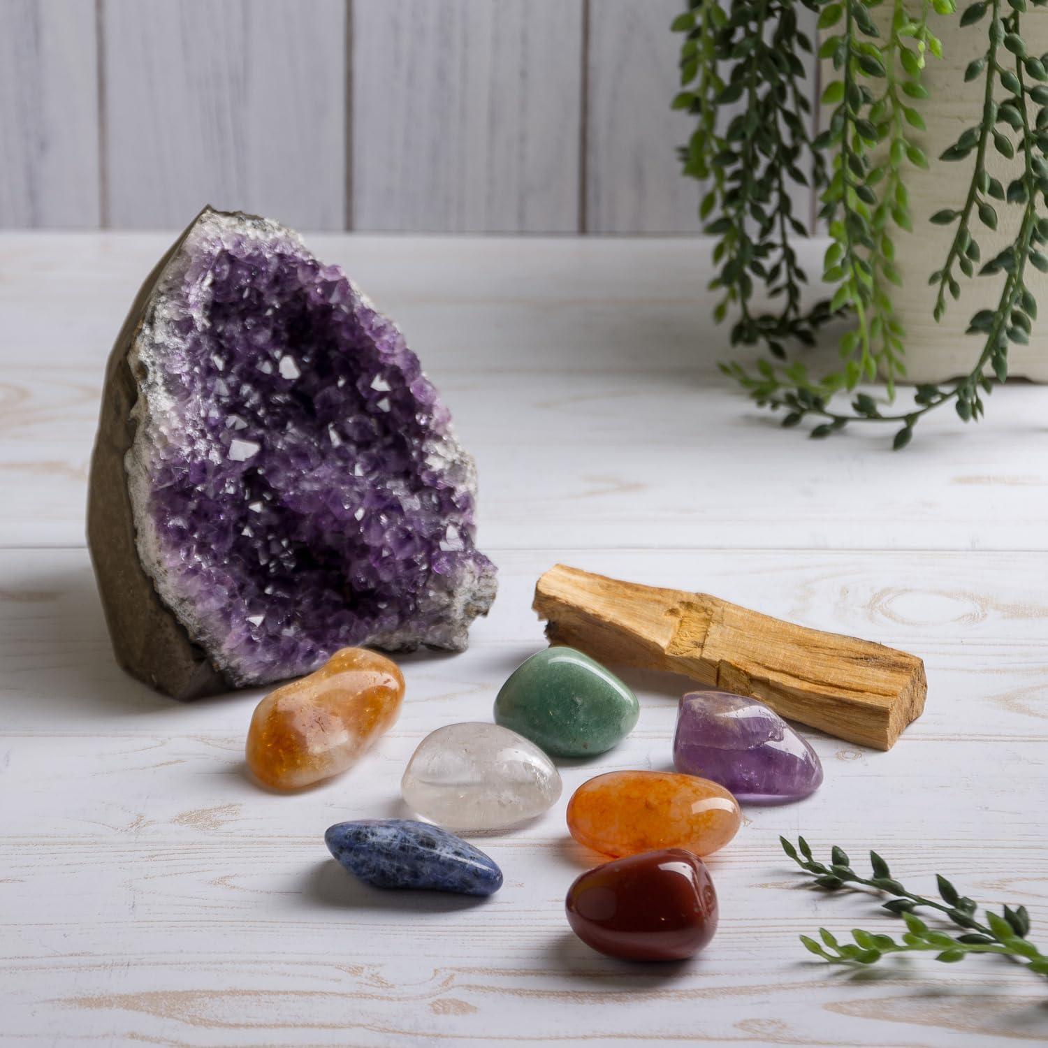 SAMSARI X-Large Amethyst Geode (2 lb to 3 lb) + 7 Chakras Crystal Healing Stones Set (Sodalite, Rock Crystal, Amethyst, Citrine, Carnelian, Red Jasper, Green Quartz), Palo Santo Stick, And Fabric Bag