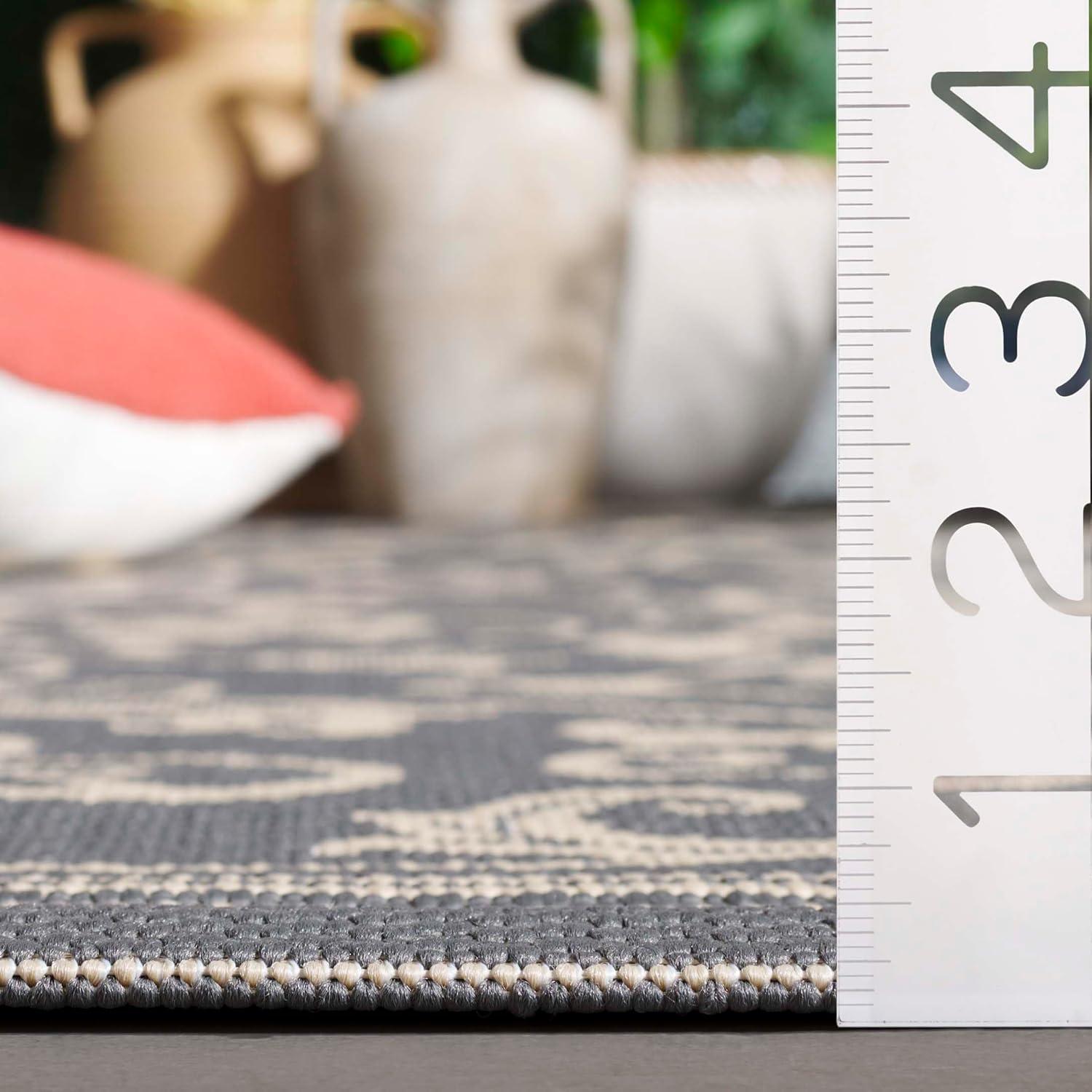Courtyard CY2098 Power Loomed Indoor and Outdoor Accent Rug - Grey/Natural - 2'x3'7" - Safavieh