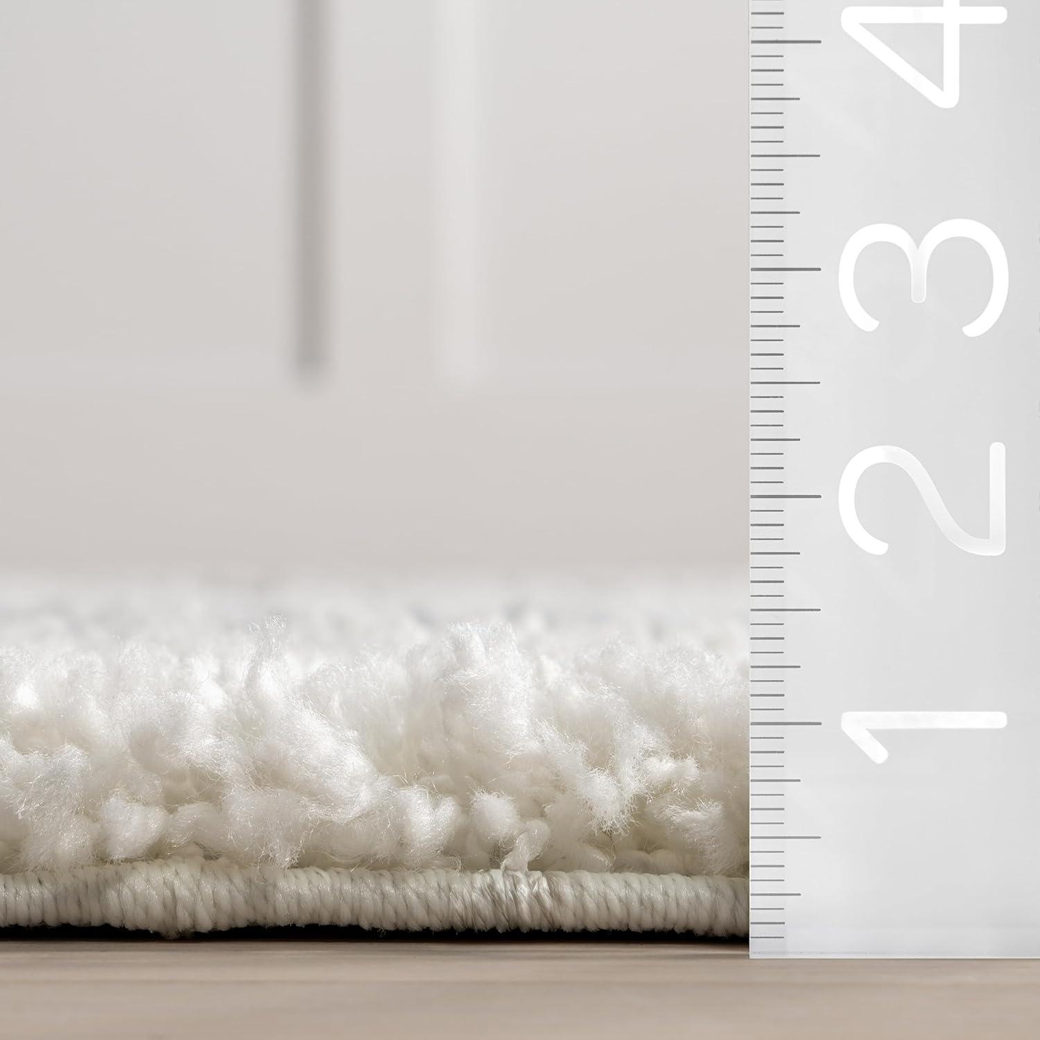 Nuloom Tess Trellis 5 Square Shag Indoor Area Rug for Living Room Bedroom Dining Room Nursery, White/Grey