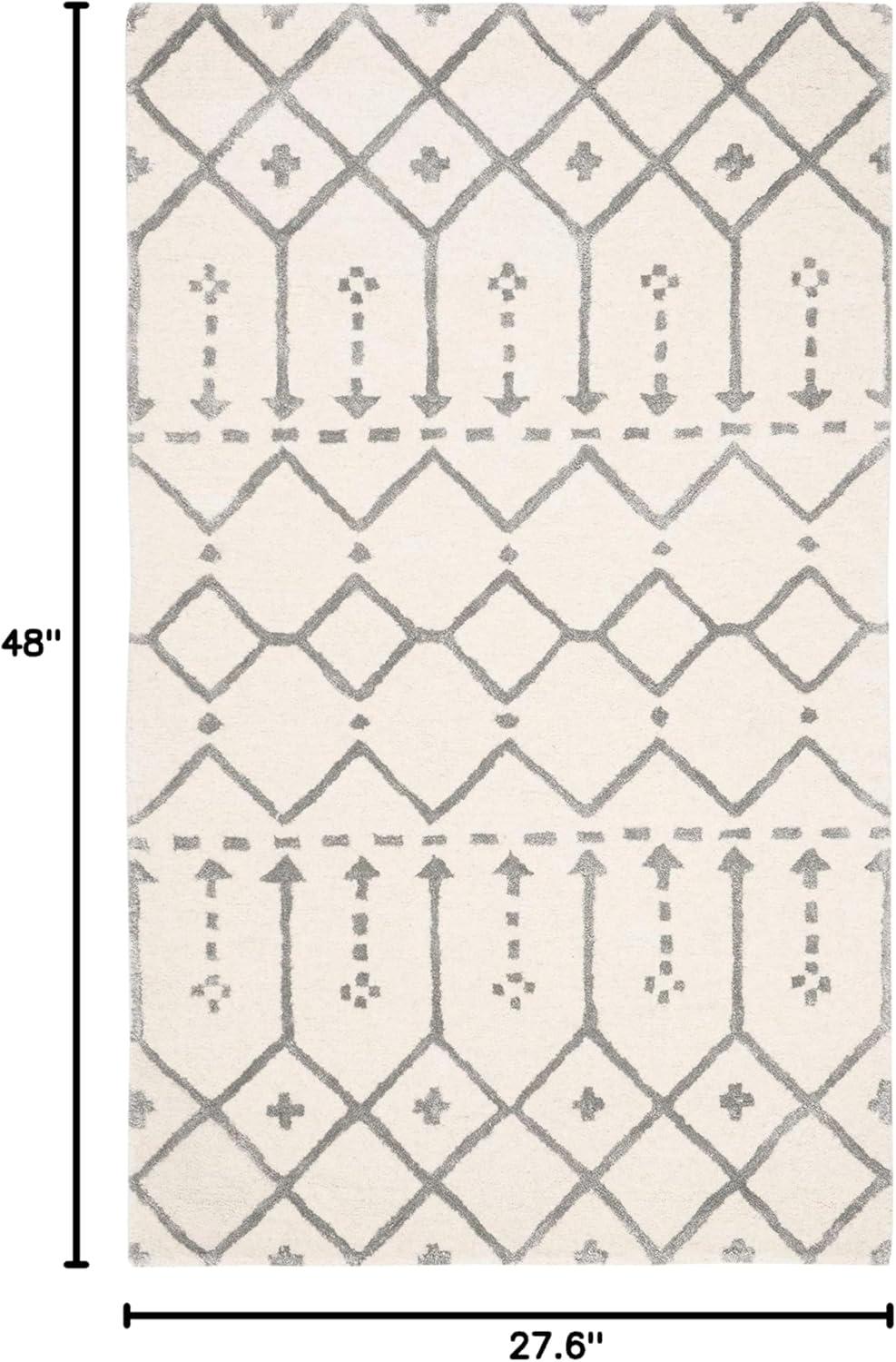 Himalaya HIM903 Handmade Accent Rug - 2'3"x4' - Ivory/Grey - Safavieh