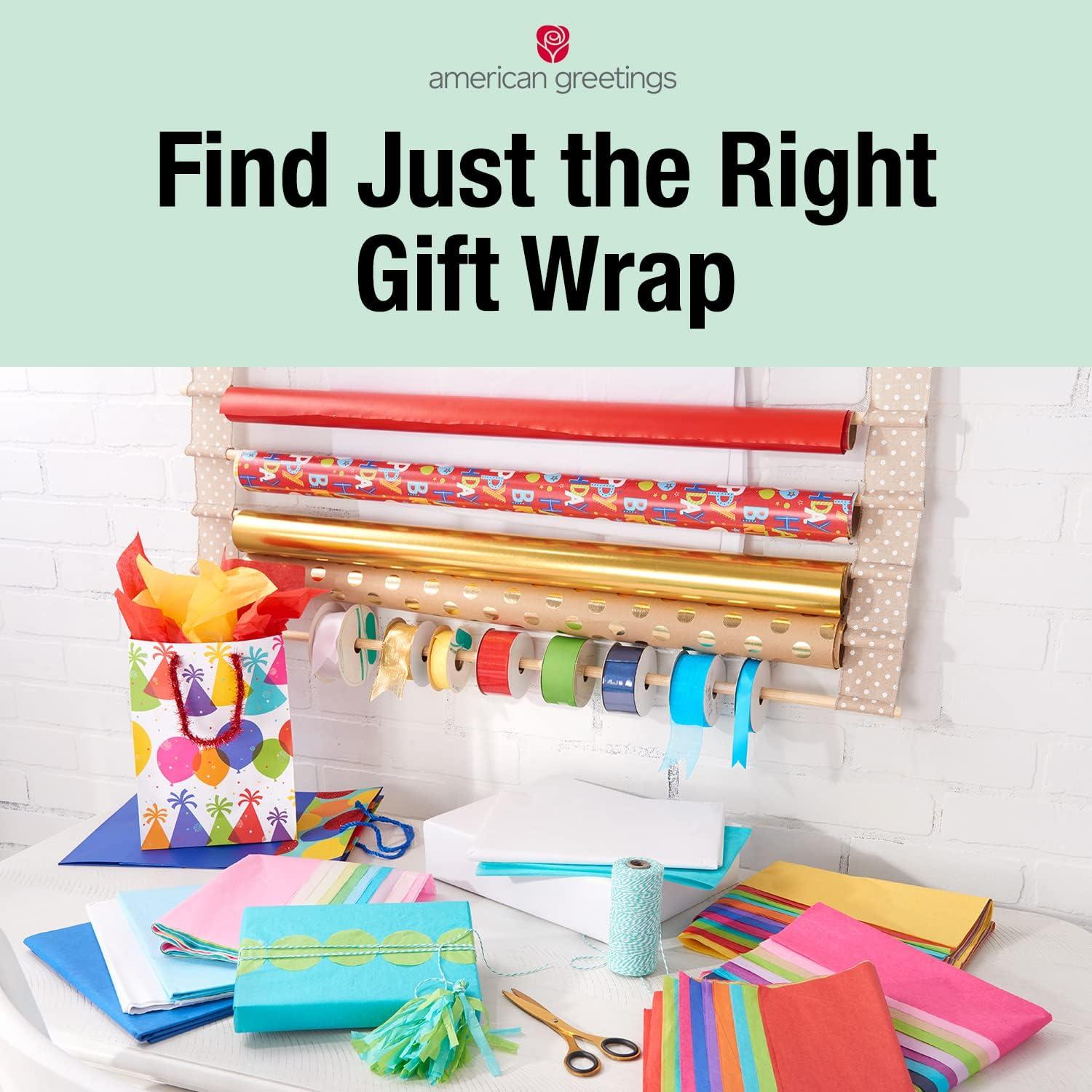 American Greetings White Gift Boxes with Lids for Christmas and All Holidays (5 Boxes, 3 Medium, 2 Large)