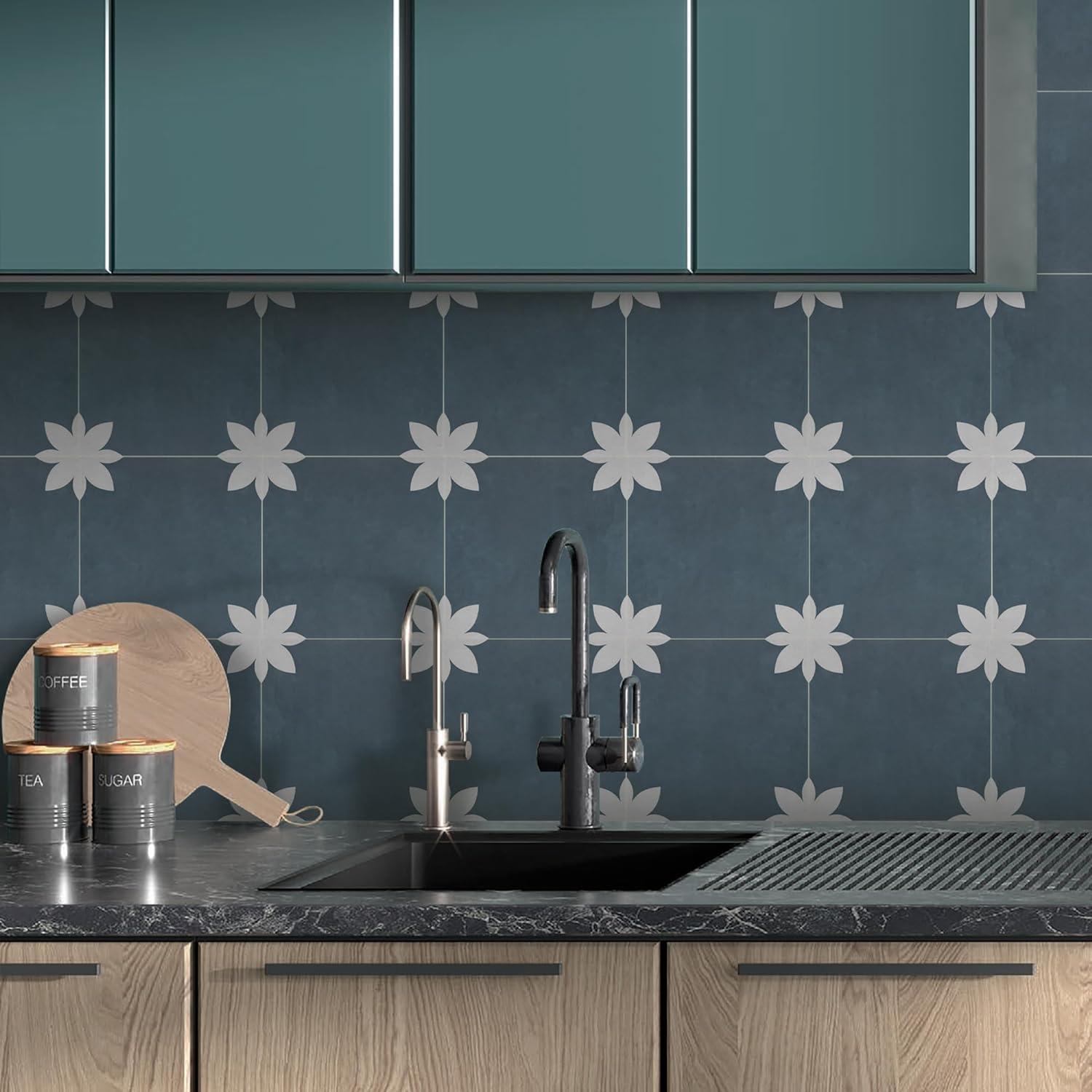 9'' x 9'' x 4mm SPC Peel & Stick Floor Tile Luxury Vinyl Flooring