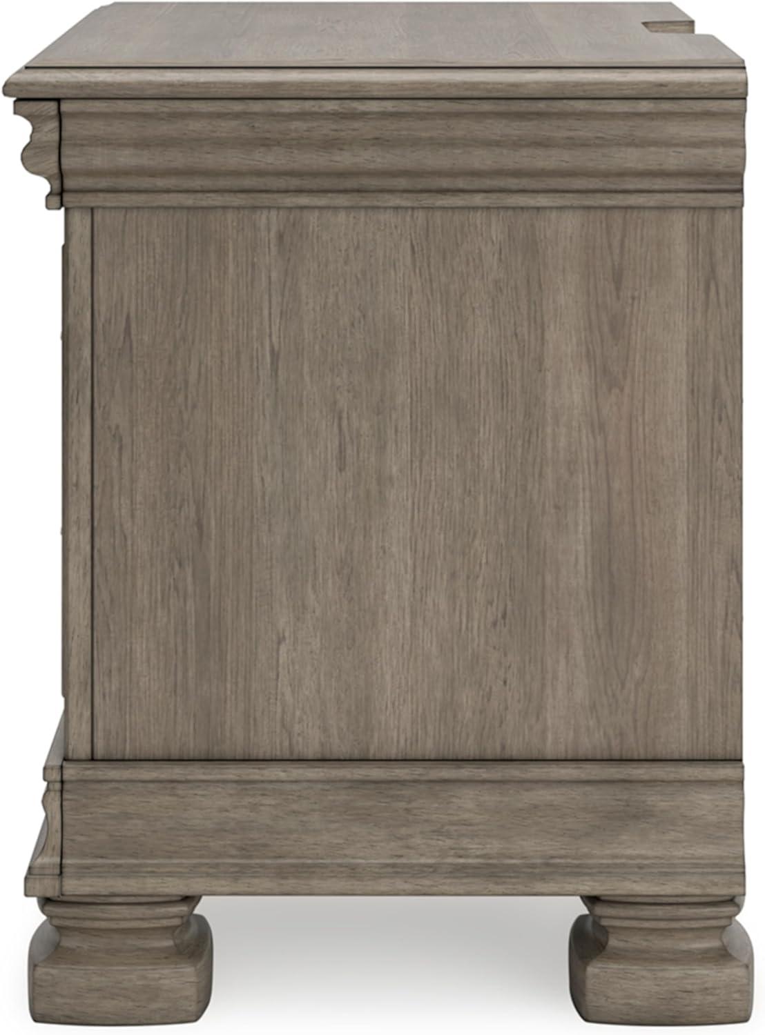 Lexorne 3 Drawer Nightstand in Gray