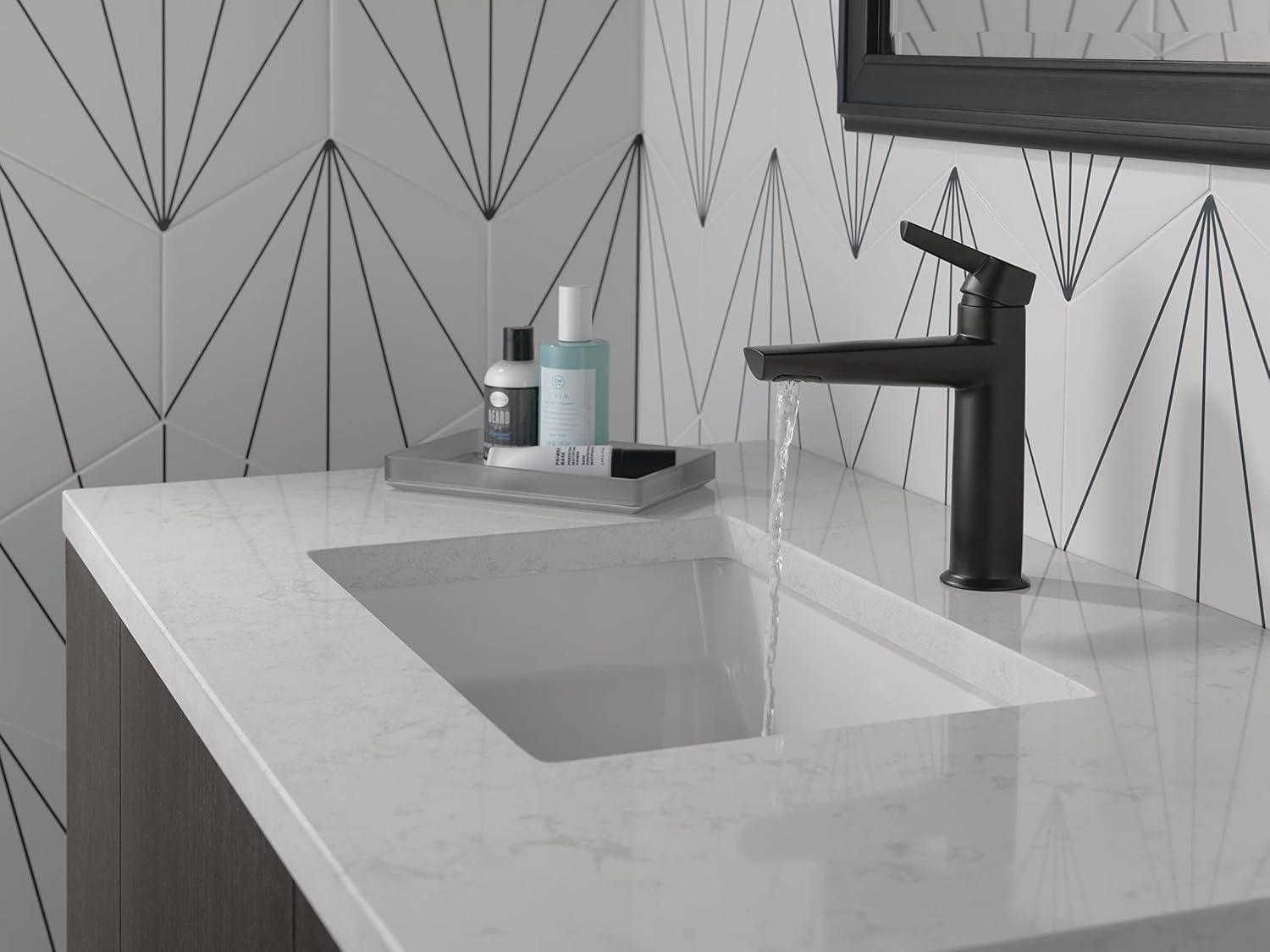 Galeon Single Hole Bathroom Faucet with Drain Assembly
