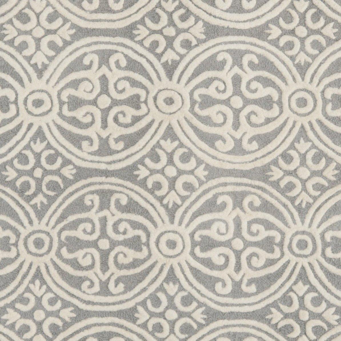 Cambridge CAM123 Hand Tufted Area Rug  - Safavieh