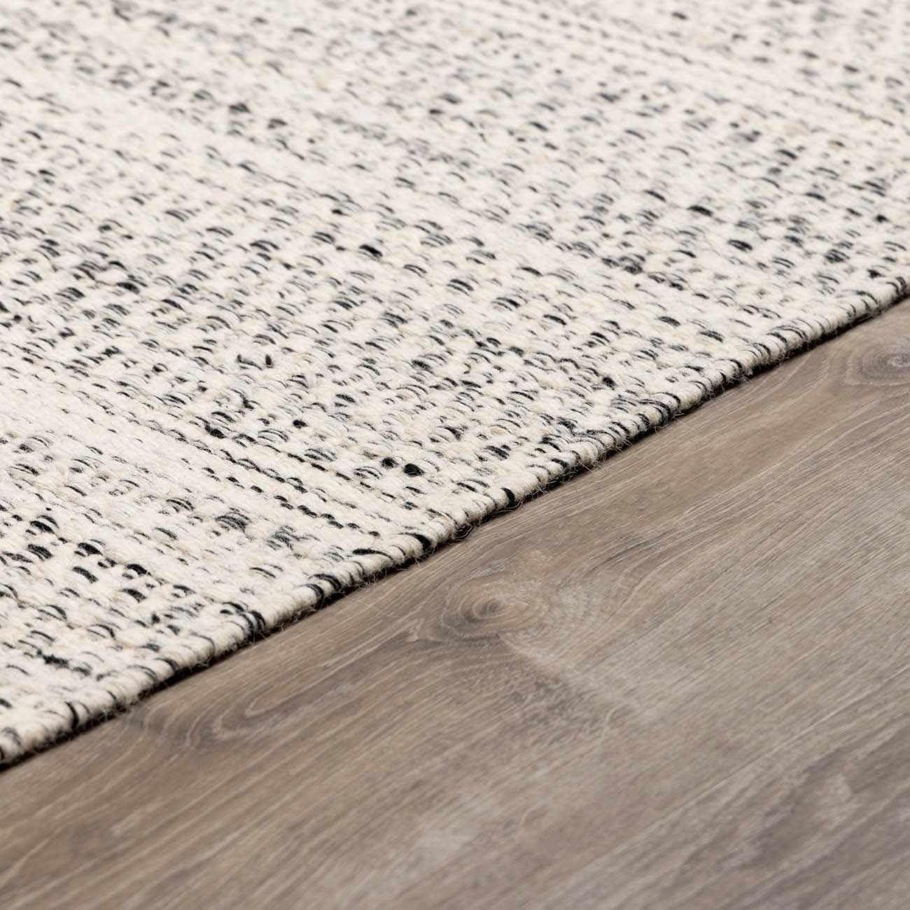 BoutiqueRugs Williford Boho Hand Woven Wool Natural Fiber Area Rug - Farmhouse Neutral Color Carpet for Living Room, Bedroom - Cream, Black - 8'10" x 12' (9x12)