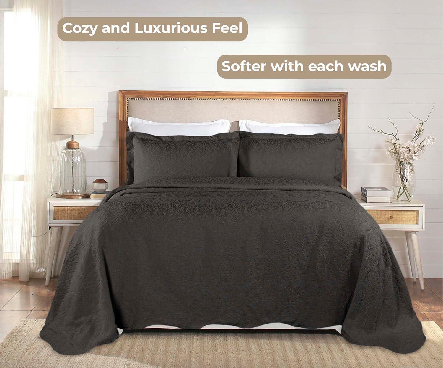 Superior Aspen Floral Scalloped Edge Cotton Blend Coverlet / Bedspread Set