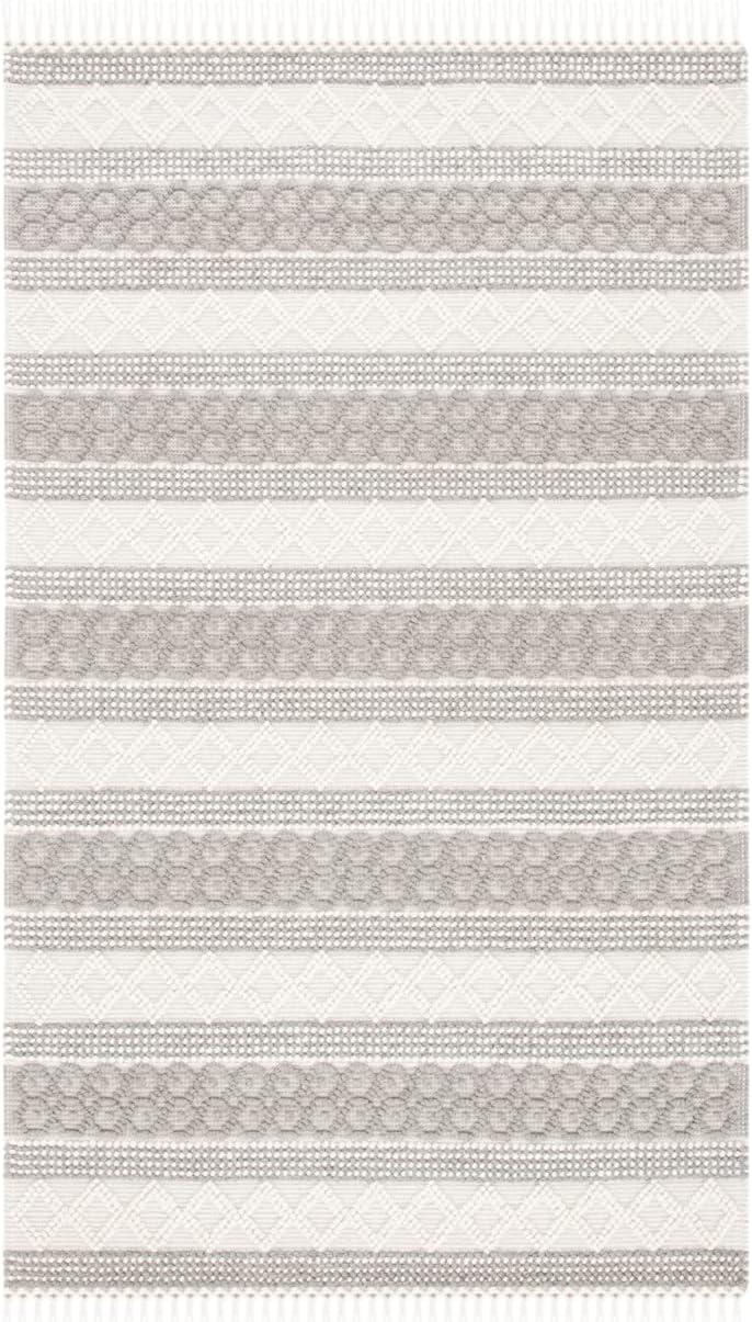 Ivory and Grey Hand-Tufted Wool Area Rug, 3' x 5'