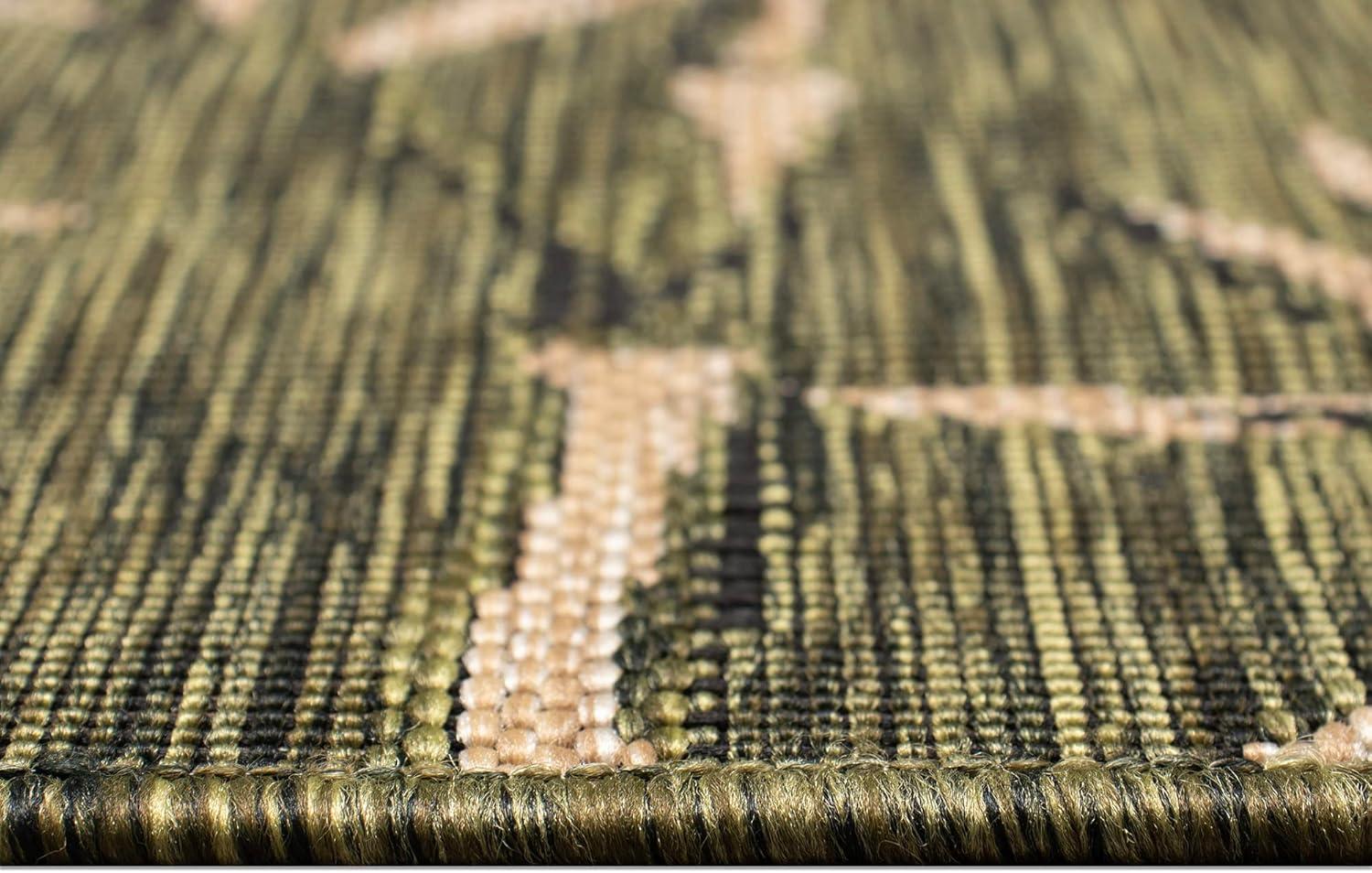 Liora Manne Carmel Bamboo Border Indoor/Outdoor Rug Green 4'10" x 7'6"