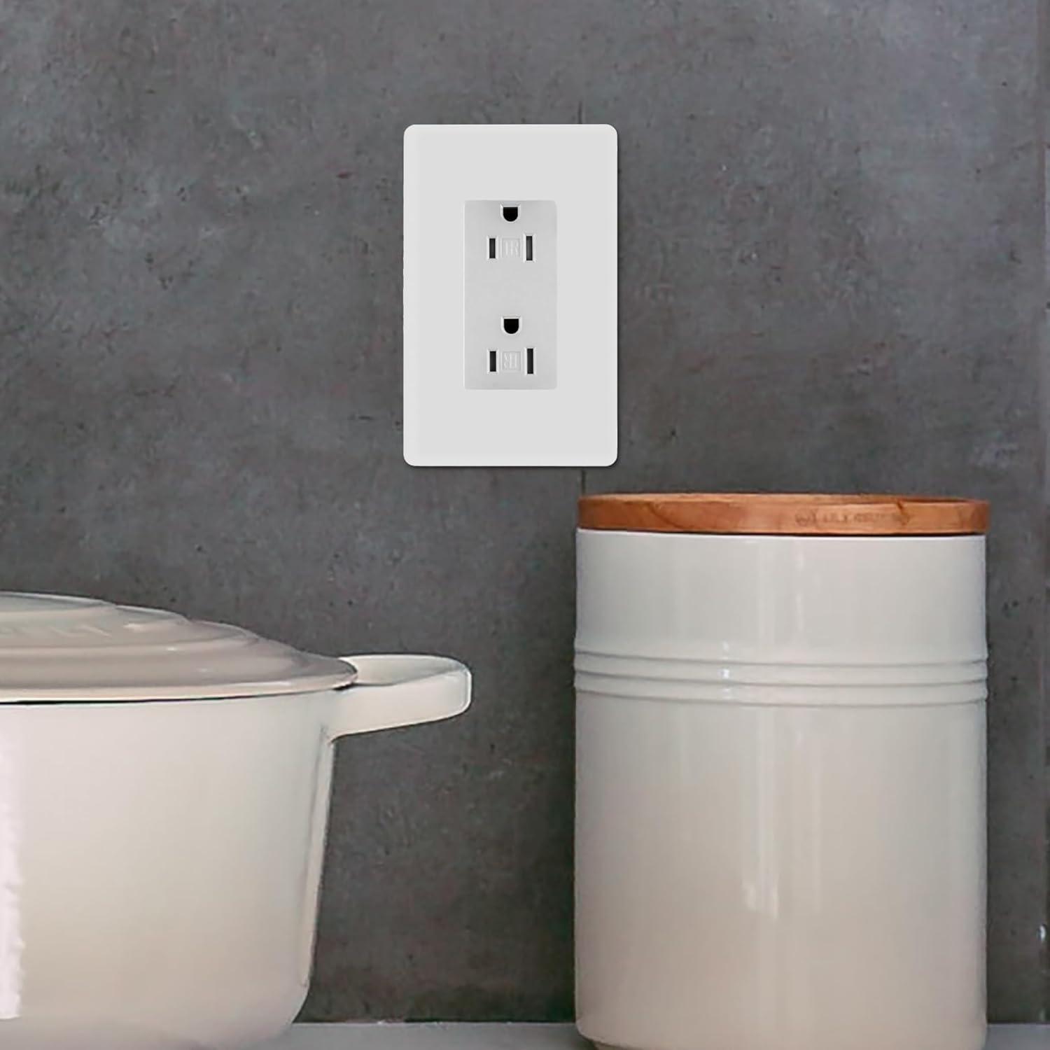 15 Tamper Resistant Decorator Outlet