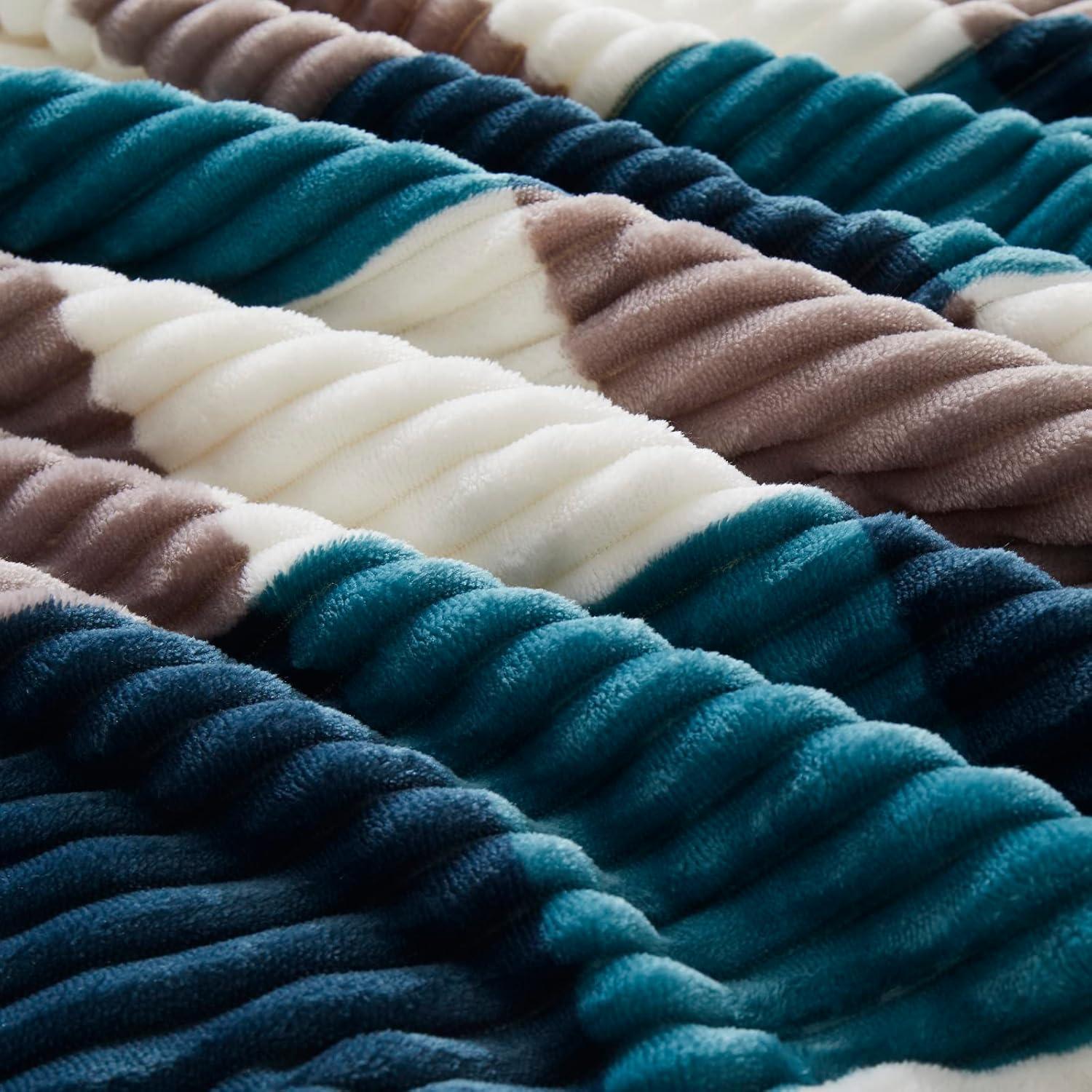 PU MEI Sherpa Throw Blanket for Couch Sofa 60”*80”- Fleece Tufted Fuzzy Soft Cozy Blanket for Bed, Thick Warm Blanket for All Seasons, (Dusty Blue, 60"*80")