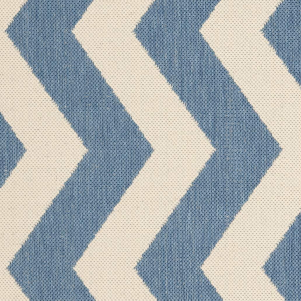 SAFAVIEH Courtyard Ayden Chevron Indoor/Outdoor Area Rug, 4' x 4' Square, Blue/Beige