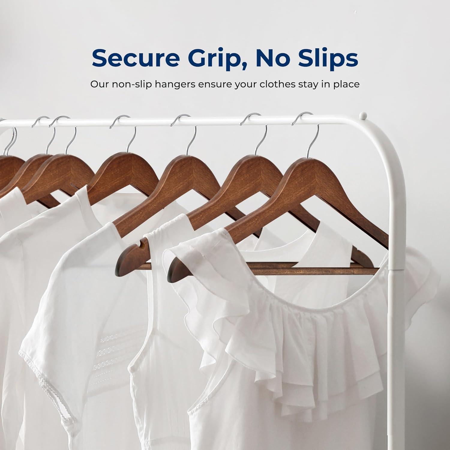 SereneLife Non-Slip Standard Hanger