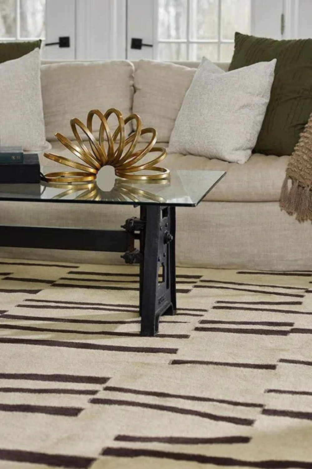 Momeni Simba Safari Area Rug Ivory