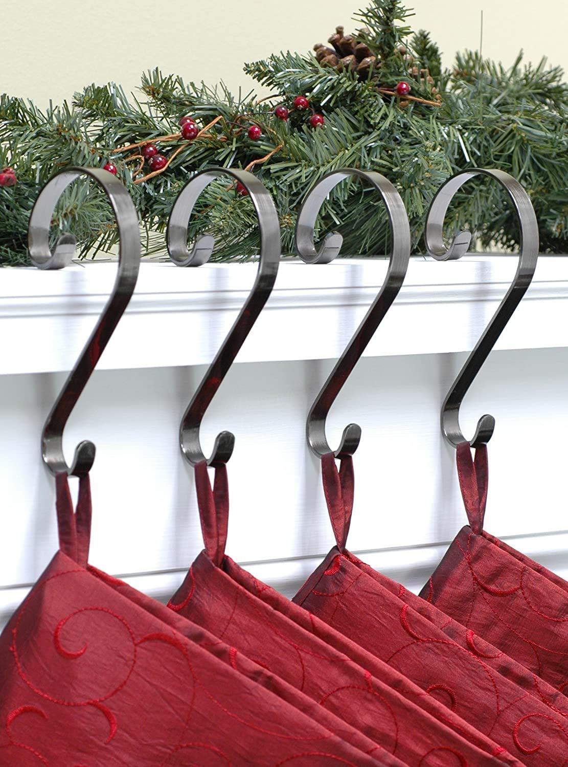 Scrolls Stocking Holder (Set of 4)